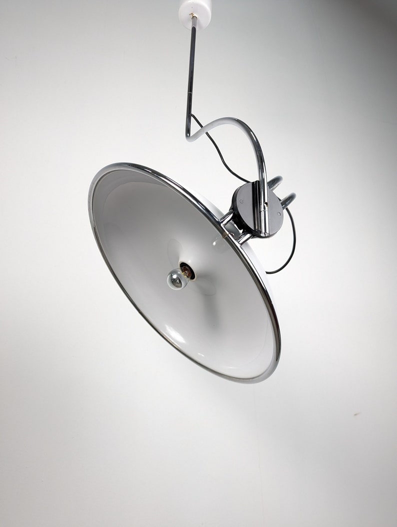 Multipla_Lamp_by_De_Pas_DUrbino_and_Lomazzi_for_Stilnovo_1970s