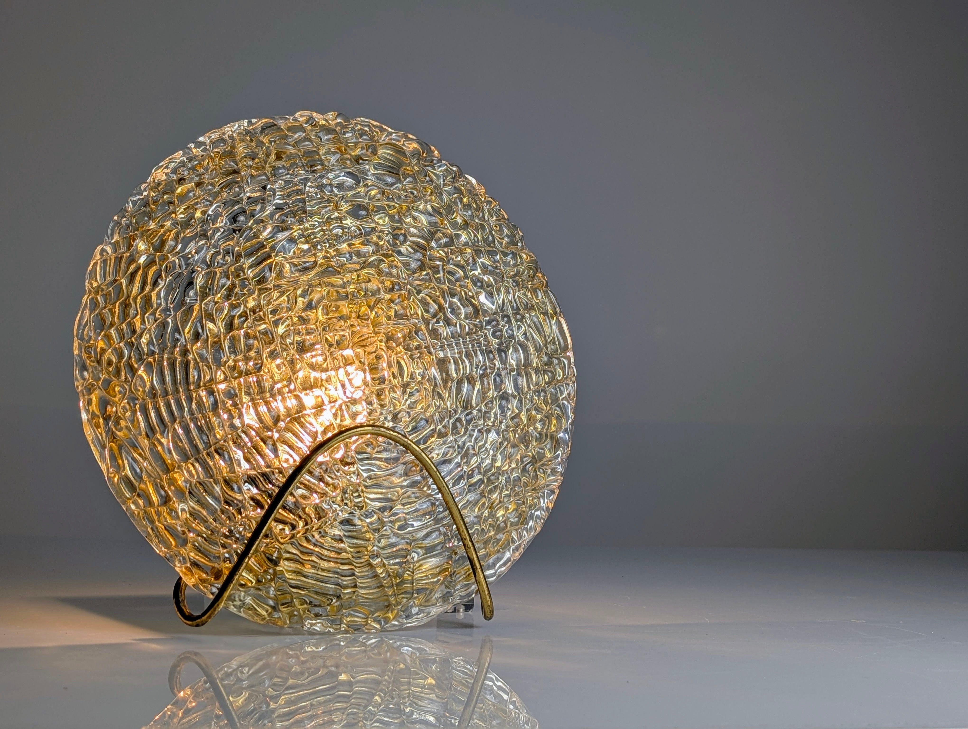 Murano_Glass_and_Brass_Wall_Sconce,_Austria,_1970s