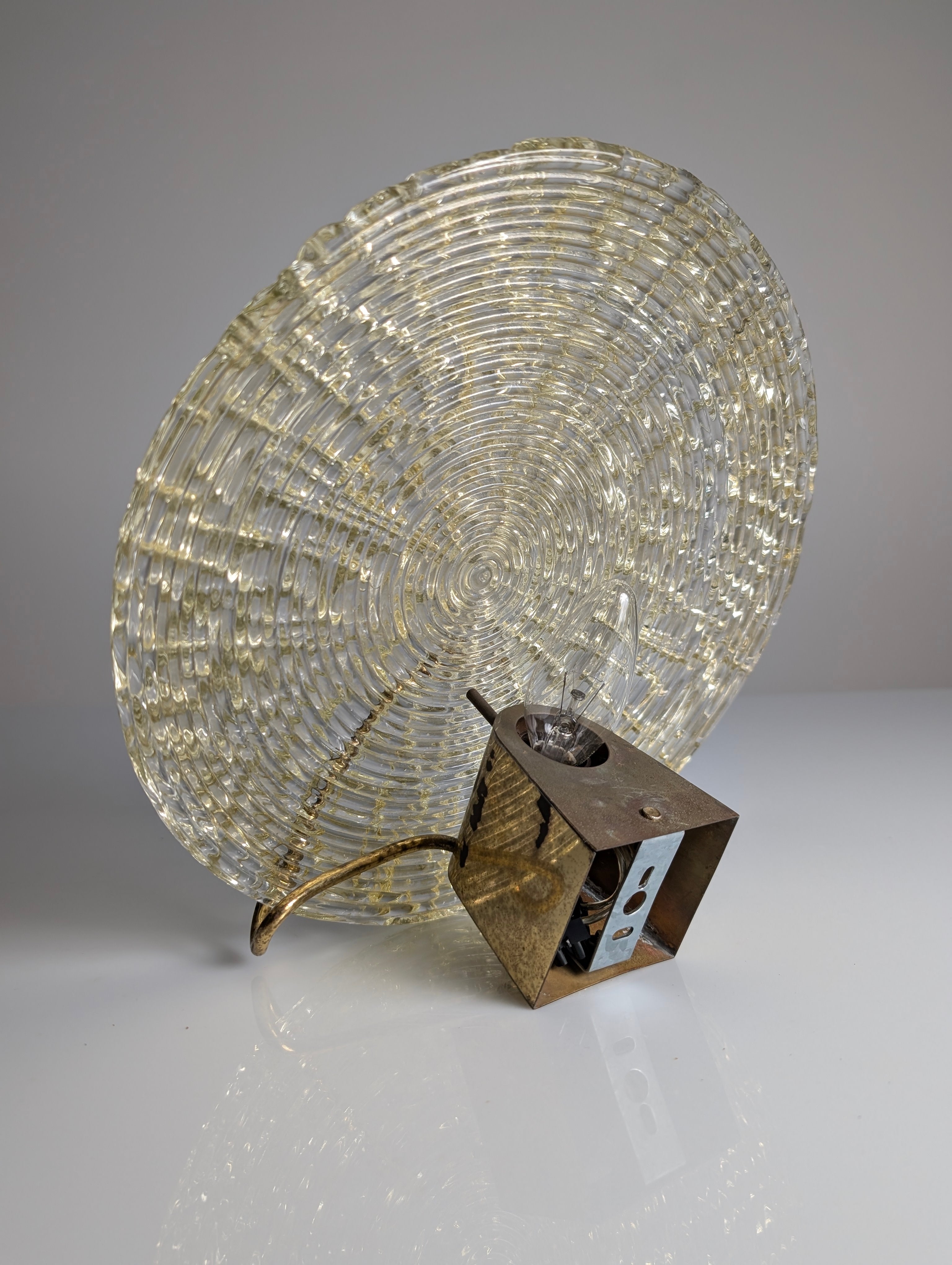 Murano_Glass_and_Brass_Wall_Sconce,_Austria,_1970s