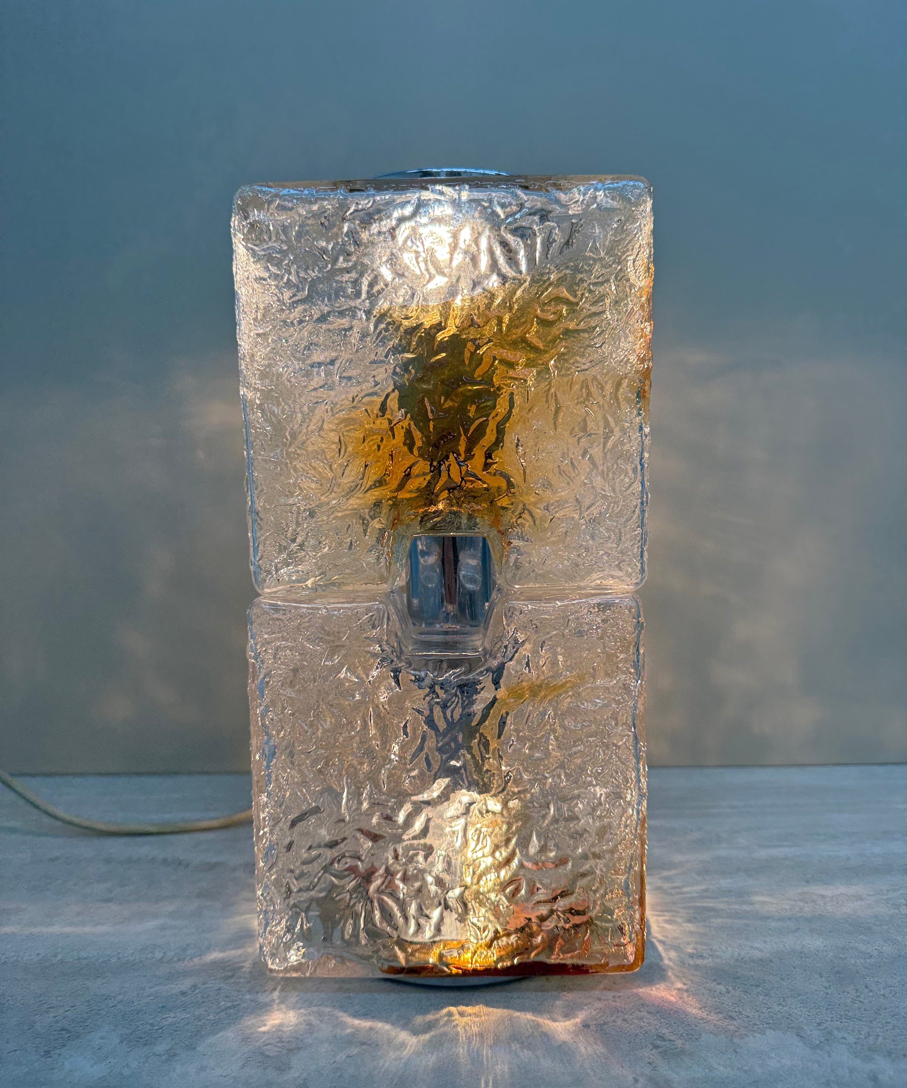 Toni_Zuccheri_Murano_Glass_Table_Lamp_for_Mazzega,_Italy_1970s