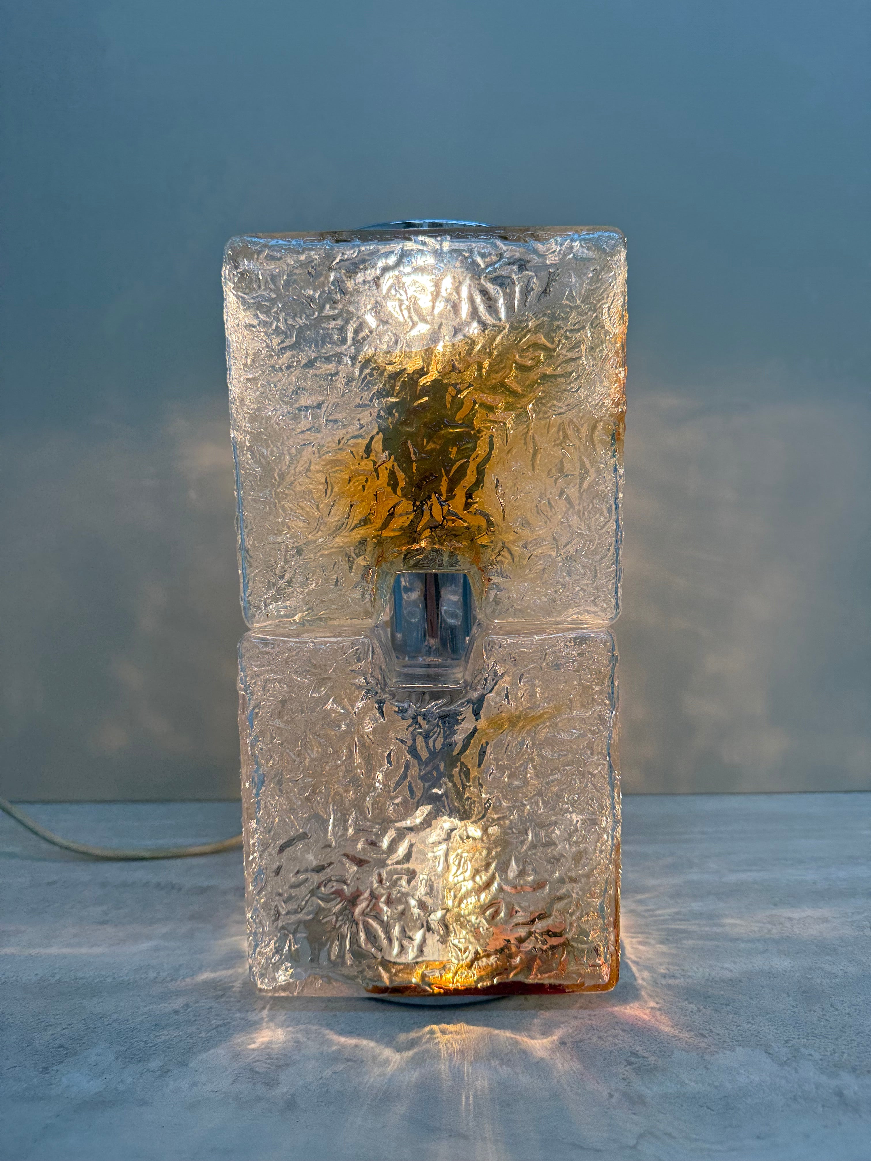 Toni_Zuccheri_Murano_Glass_Table_Lamp_for_Mazzega,_Italy_1970s