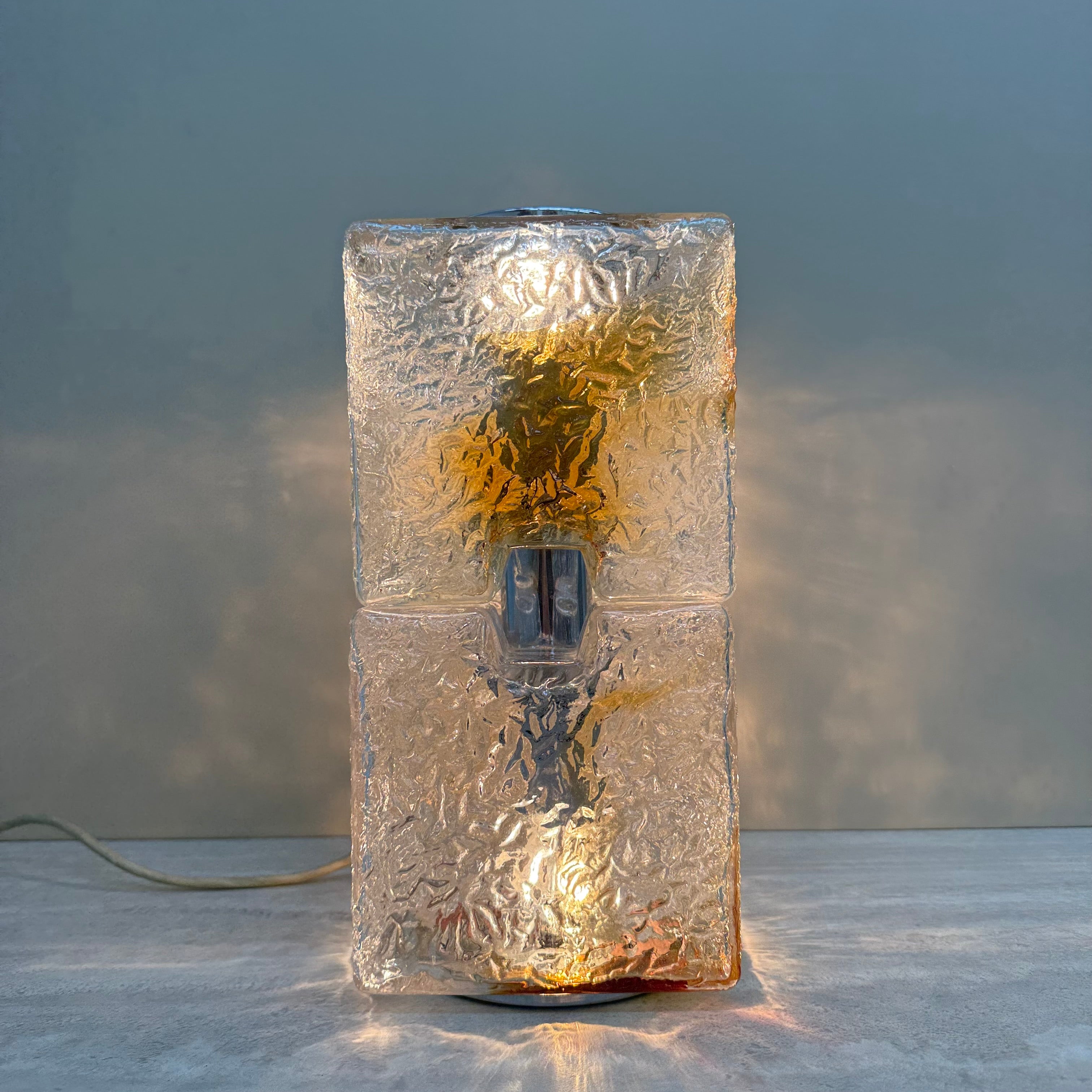 Toni_Zuccheri_Murano_Glass_Table_Lamp_for_Mazzega,_Italy_1970s