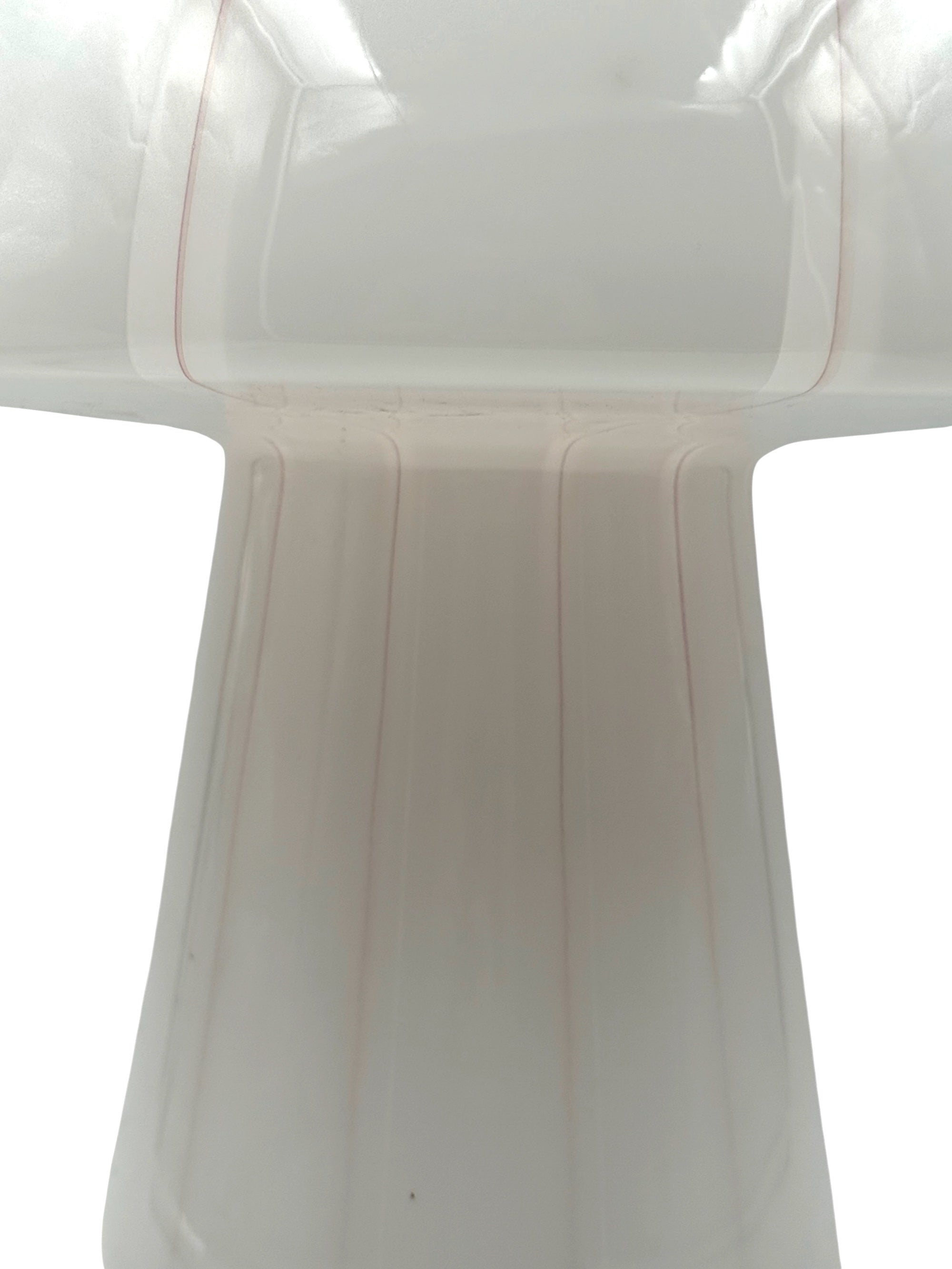 Murano_Glass_Mushroom_Table_Lamp,_Italy_1970s