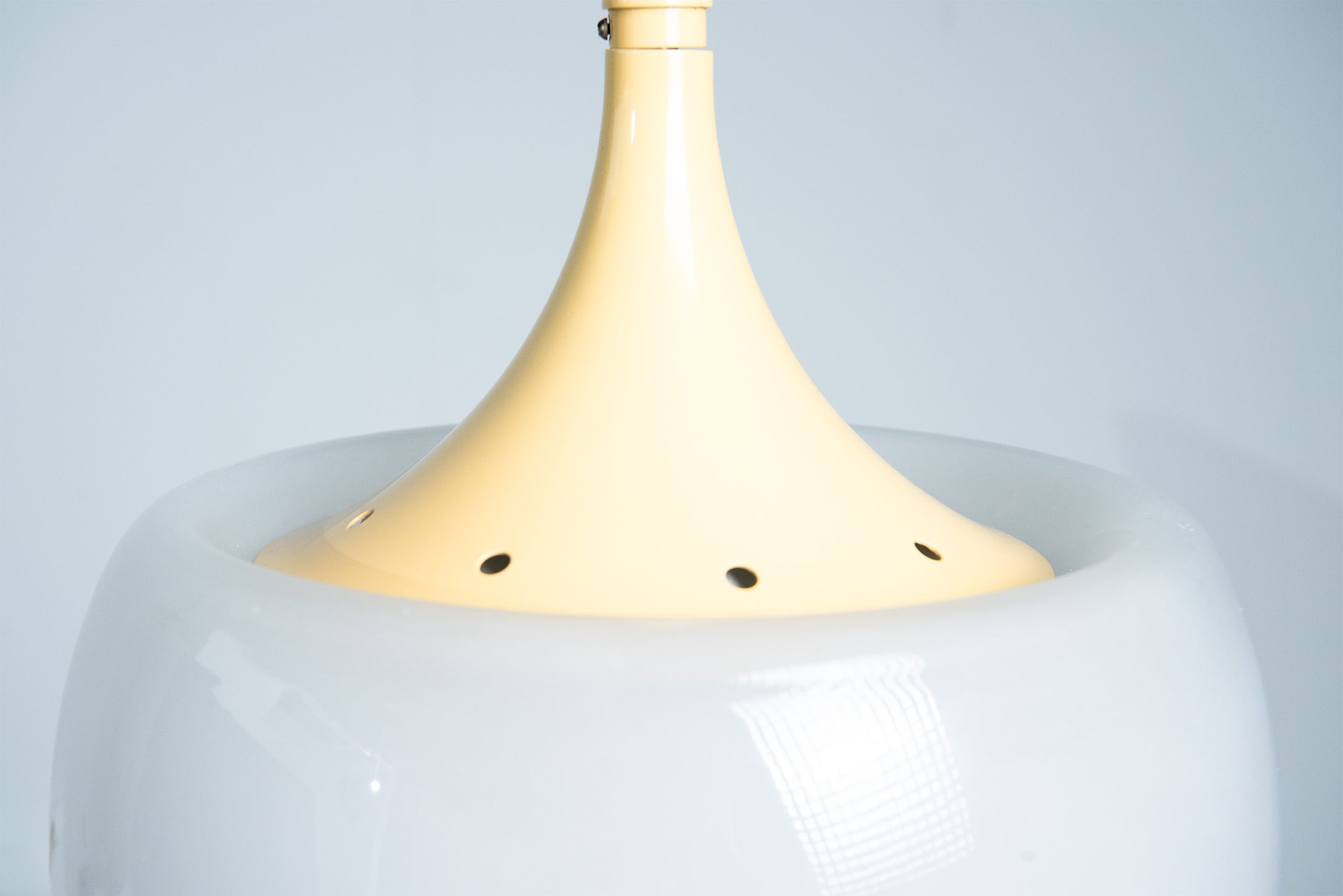 Mushroom_Pendant_Lamp_Elio_Martinelli_Yellow_Metal_Glass_1960s_Italy