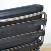 Nagoya_SZ09_black_lounge_chair_by_Martin_Visser_from_1960s