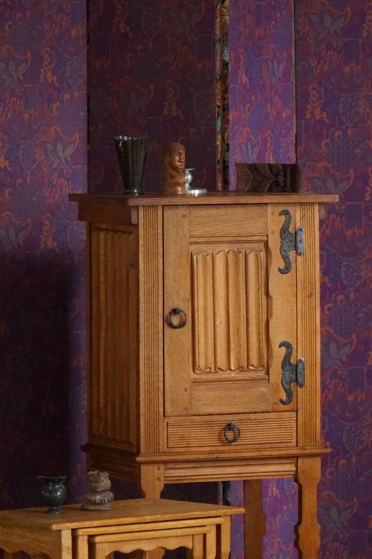 Narrow_Danish_Oak_Cabinet,_Scandinavian_Cabinetmaker_Storage_Cabinet,_Mid_Century_Modern_Design