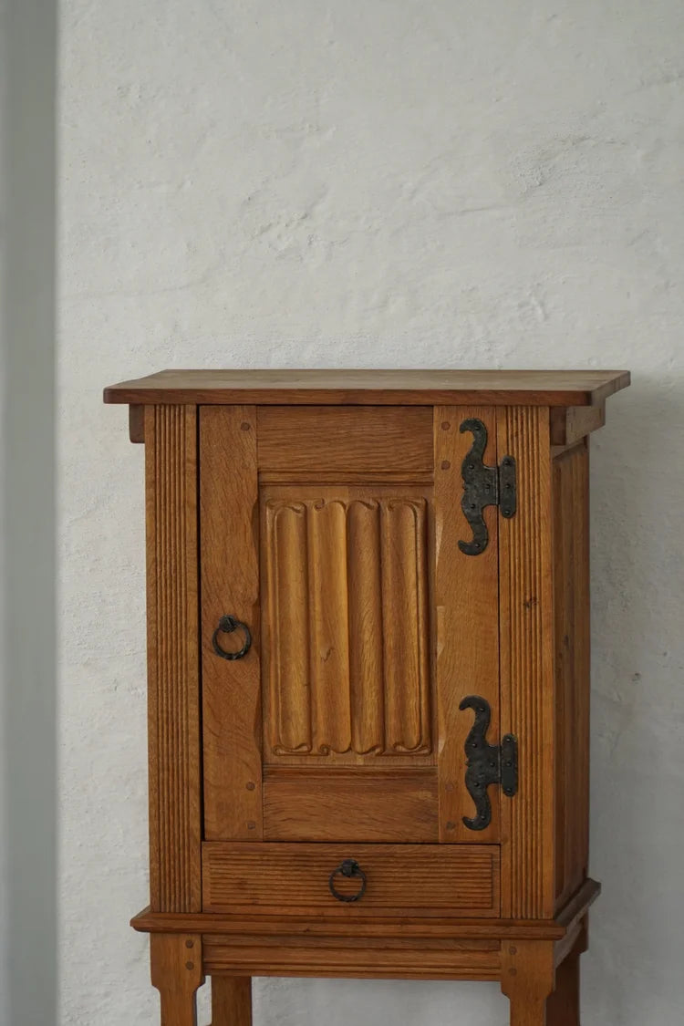 Narrow_Danish_Oak_Cabinet,_Scandinavian_Cabinetmaker_Storage_Cabinet,_Mid_Century_Modern_Design