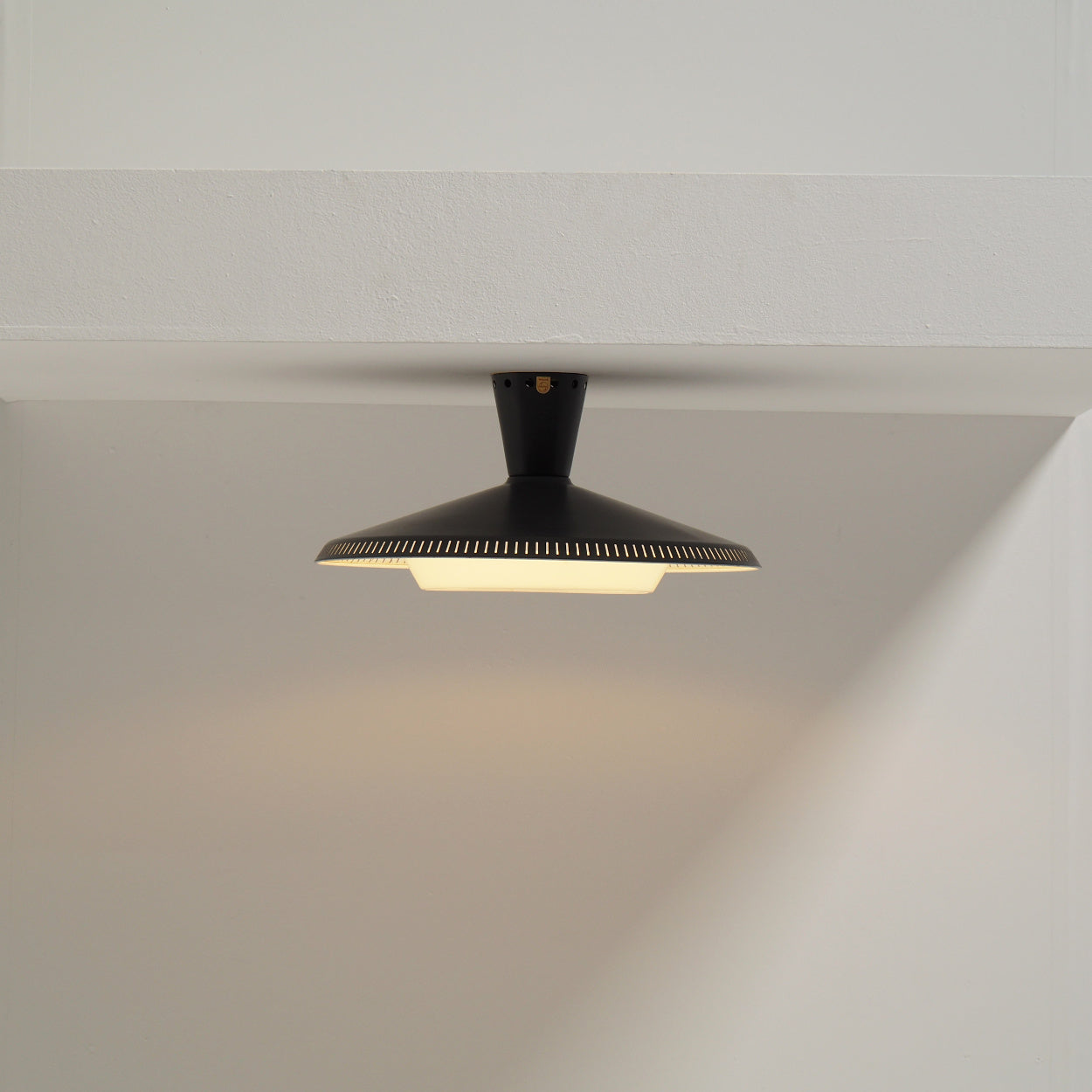 Philips_NB_93_Flush_Mount_Ceiling_Lamp_in_Mocca_Brown,_1950s