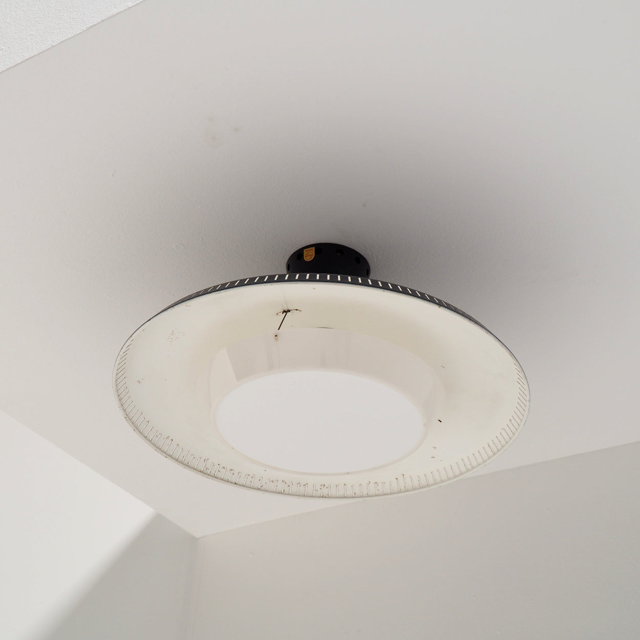 Philips_NB_93_Flush_Mount_Ceiling_Lamp_in_Mocca_Brown,_1950s