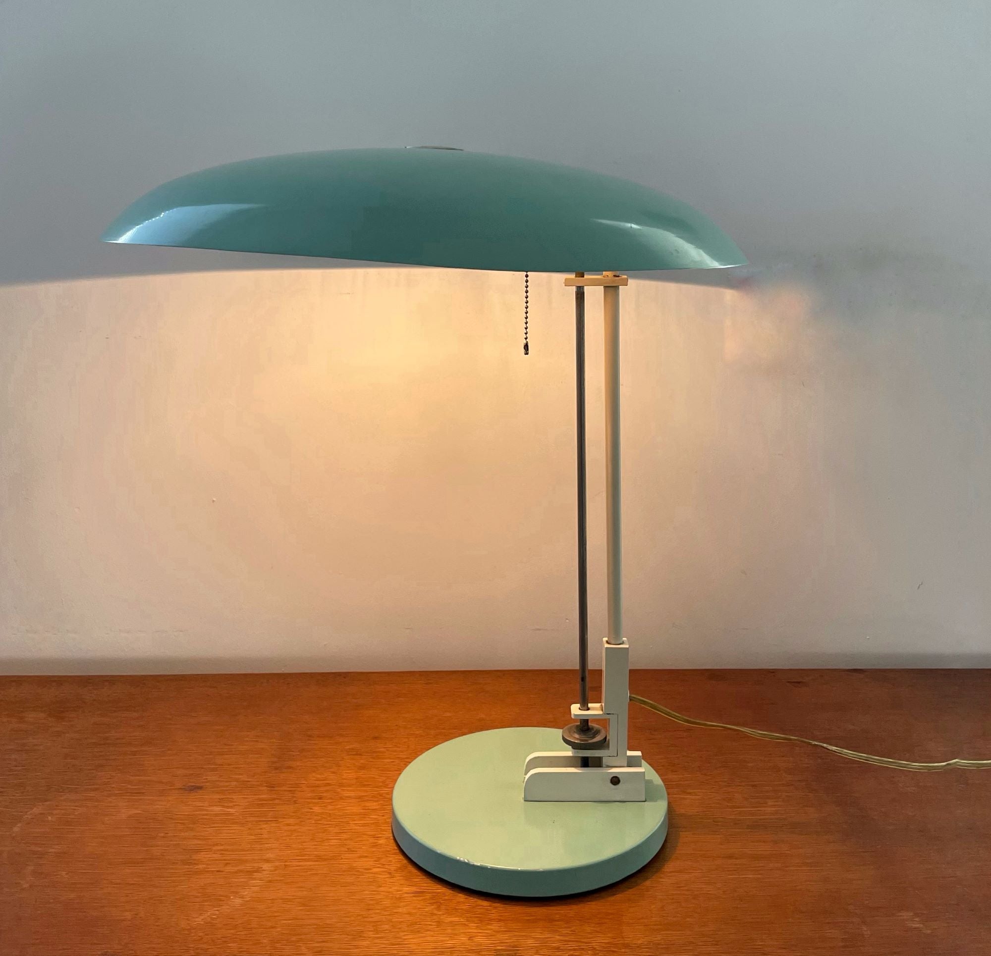 Nedalo_Adjustable_Saucer_Desk_Lamp_in_Mint_Green,_Netherlands,_Mid-Century_Modern