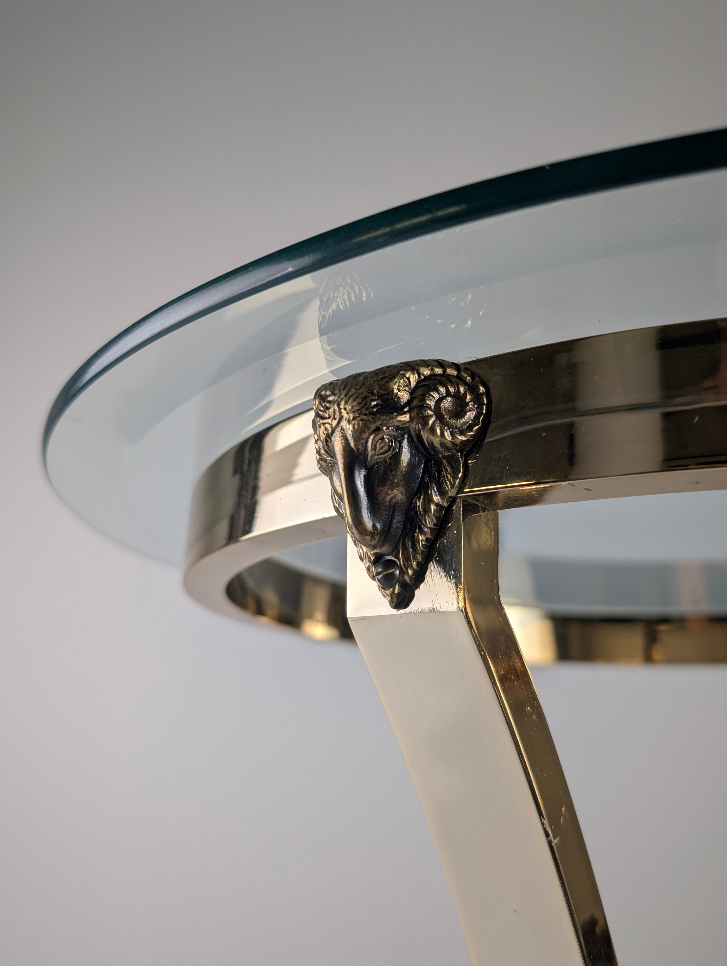 1970s_Neoclassical_Brass_and_Bevelled_Glass_Side_Table_with_Ram_Heads,_Maison_Jansen_Style