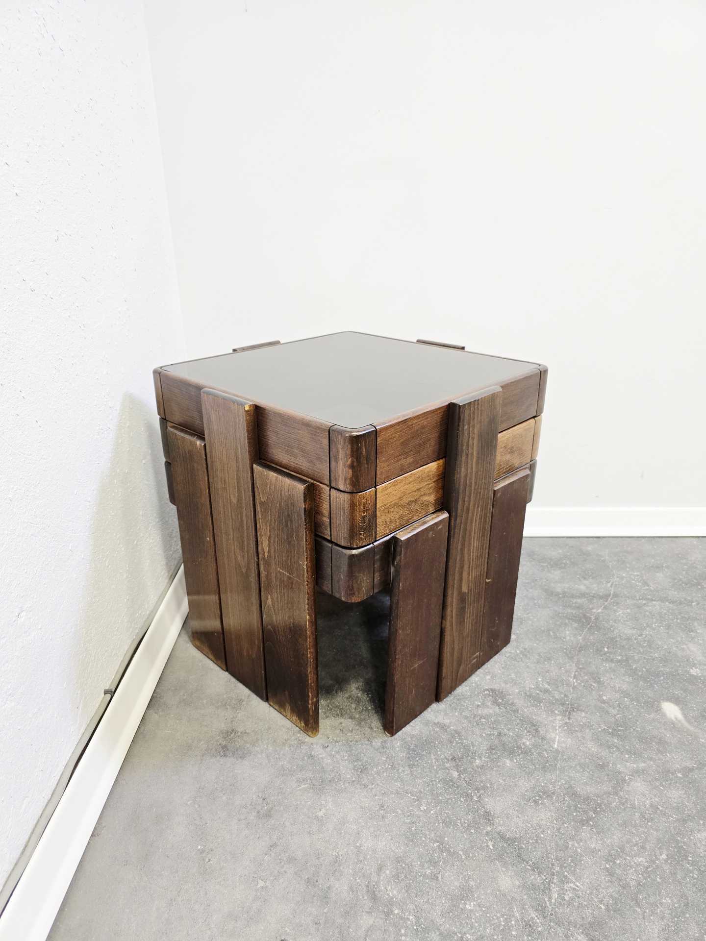 Set_of_3_Nesting_Tables_by_Gianfranco_Frattini_for_Cassina,_1960s,_Italy