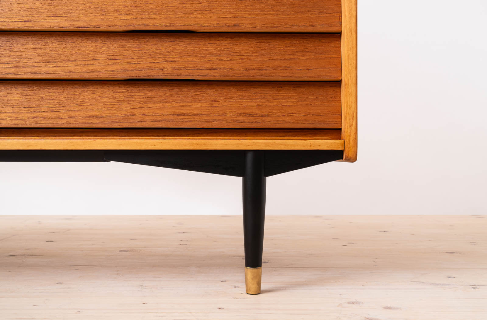 Nils_Jonsson_Teak_Sideboard_for_Hugo_Troeds,_Scandinavian_Modern,_1960s