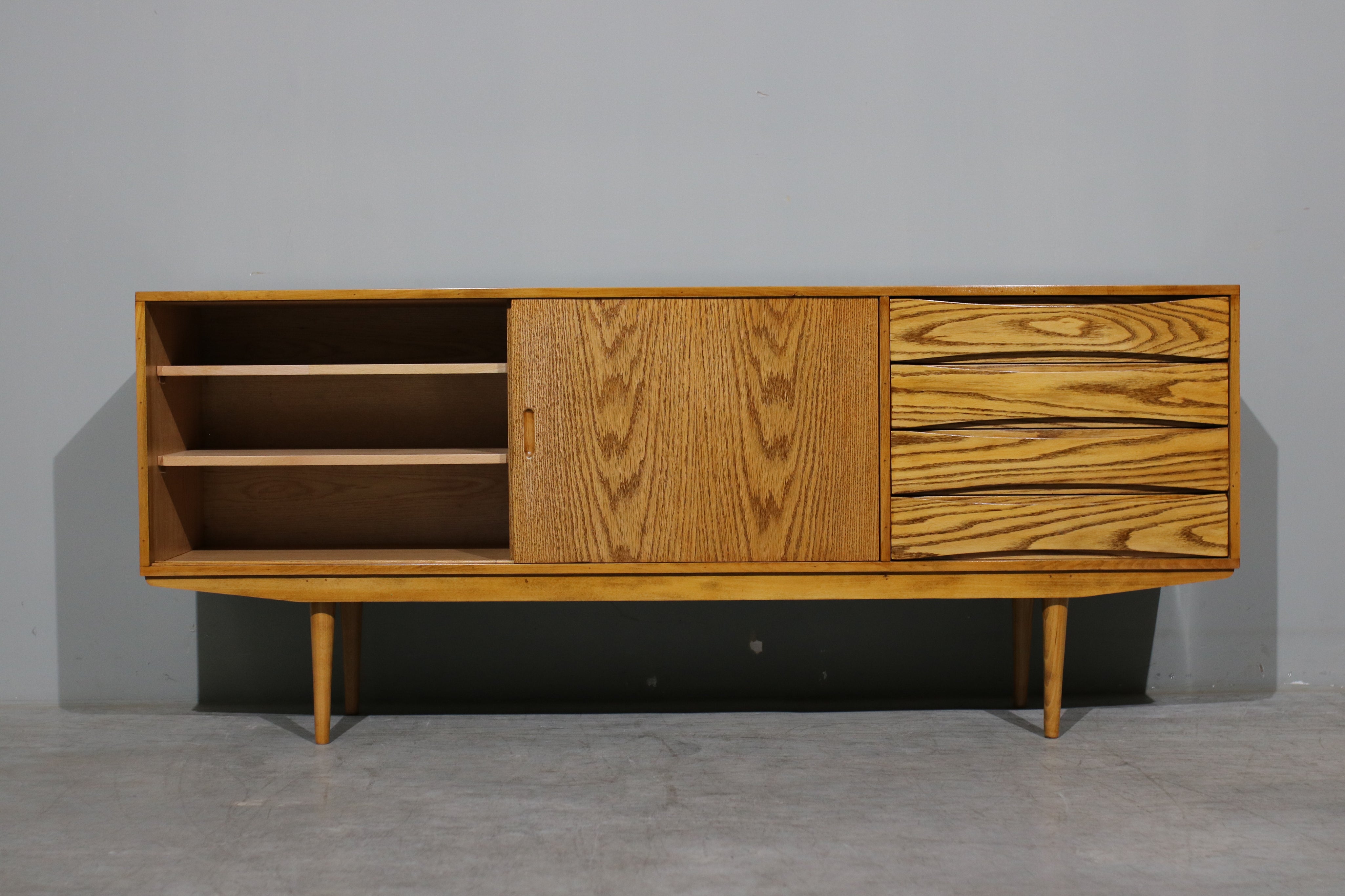 Nordic_Oak_Sideboard