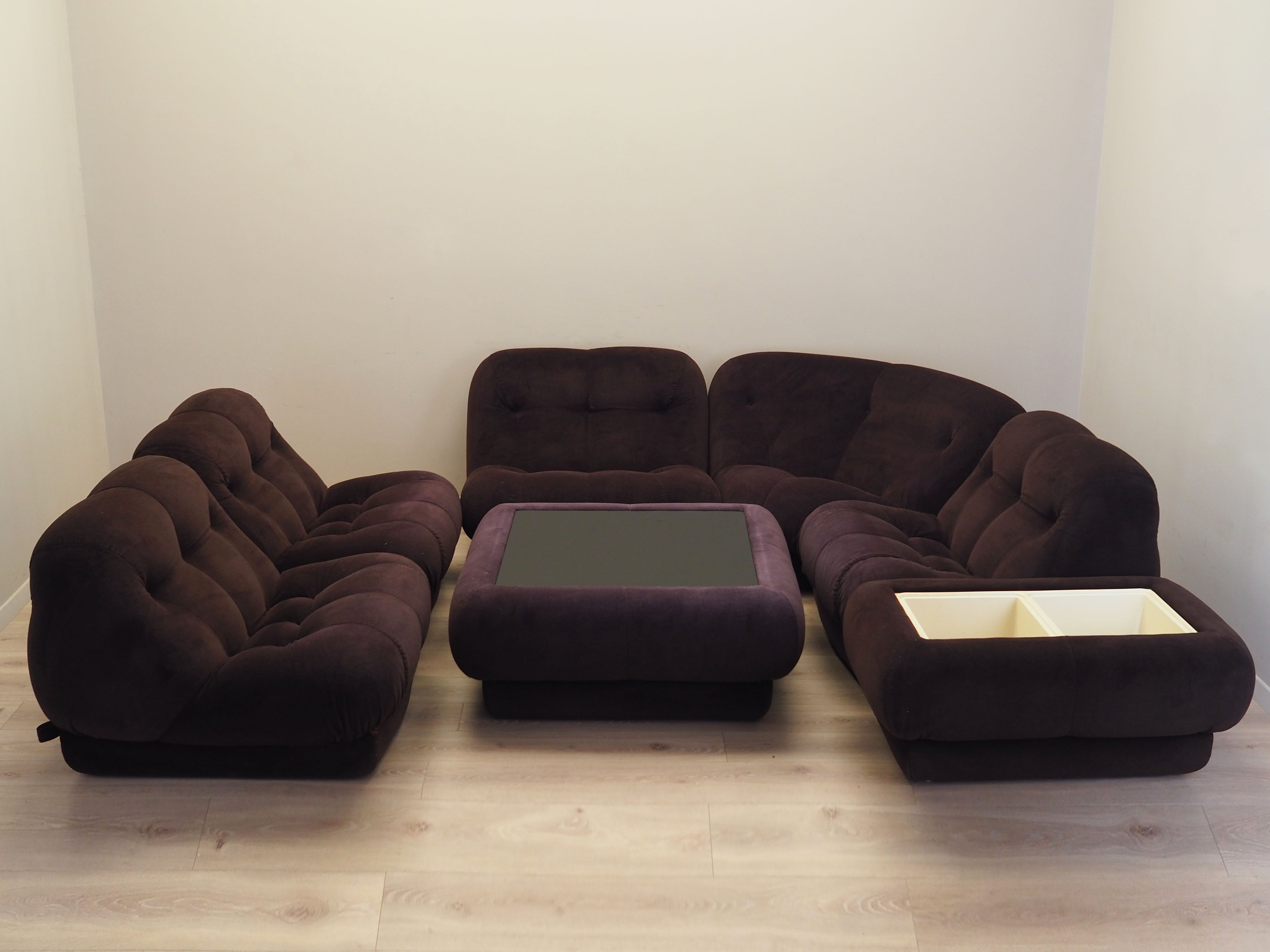 Set_of_7_Nuvolone_Modular_Living_Room_by_Rino_Maturi_for_Mimo_Padova,_1970s,_Italy