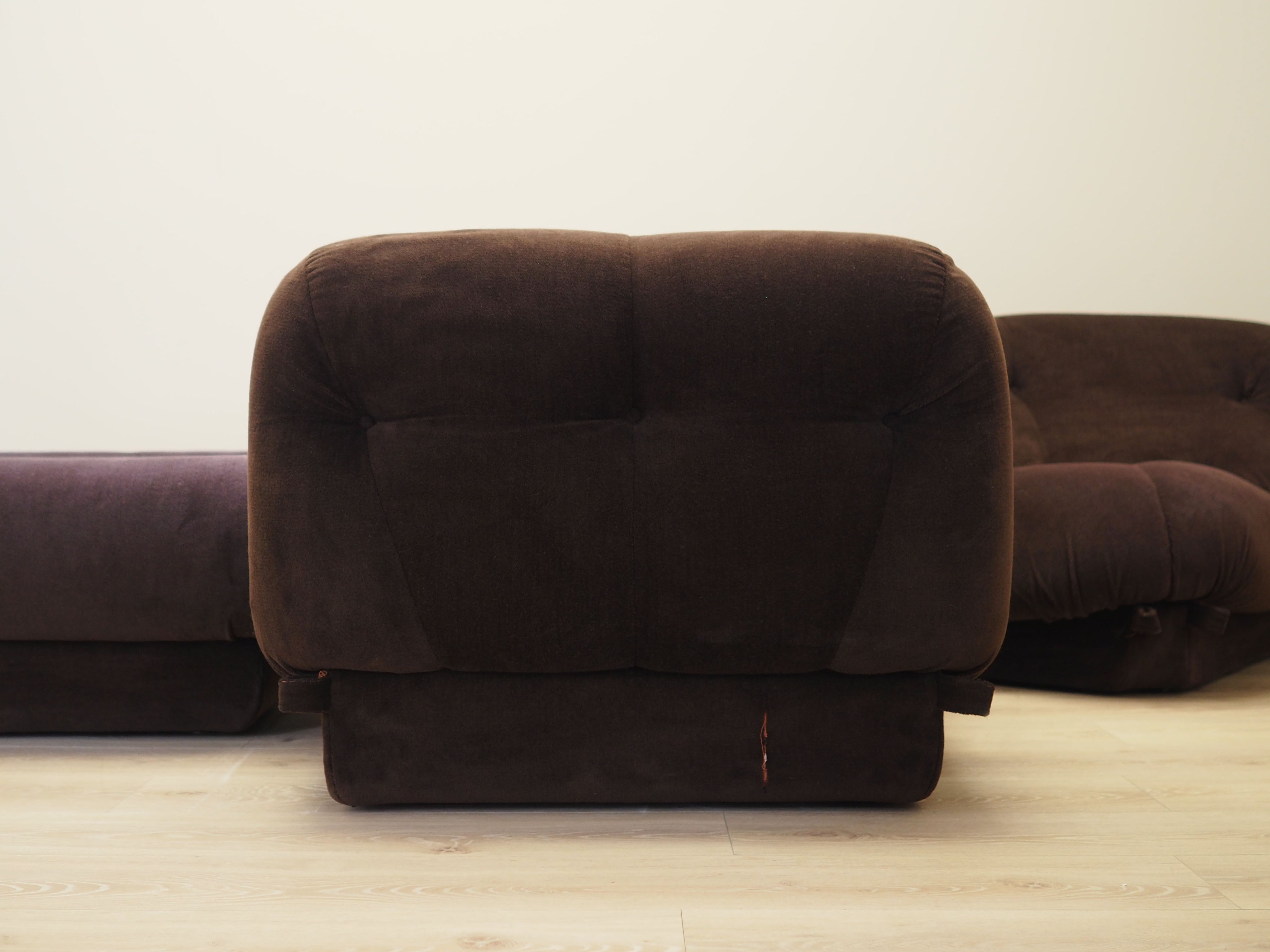 Set_of_7_Nuvolone_Modular_Living_Room_by_Rino_Maturi_for_Mimo_Padova,_1970s,_Italy