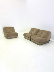 Set_of_3_Nuvolone_Modular_Lounge_Sofa_with_Coffee_Table_by_Rino_Maturi_for_Mimo_Padova