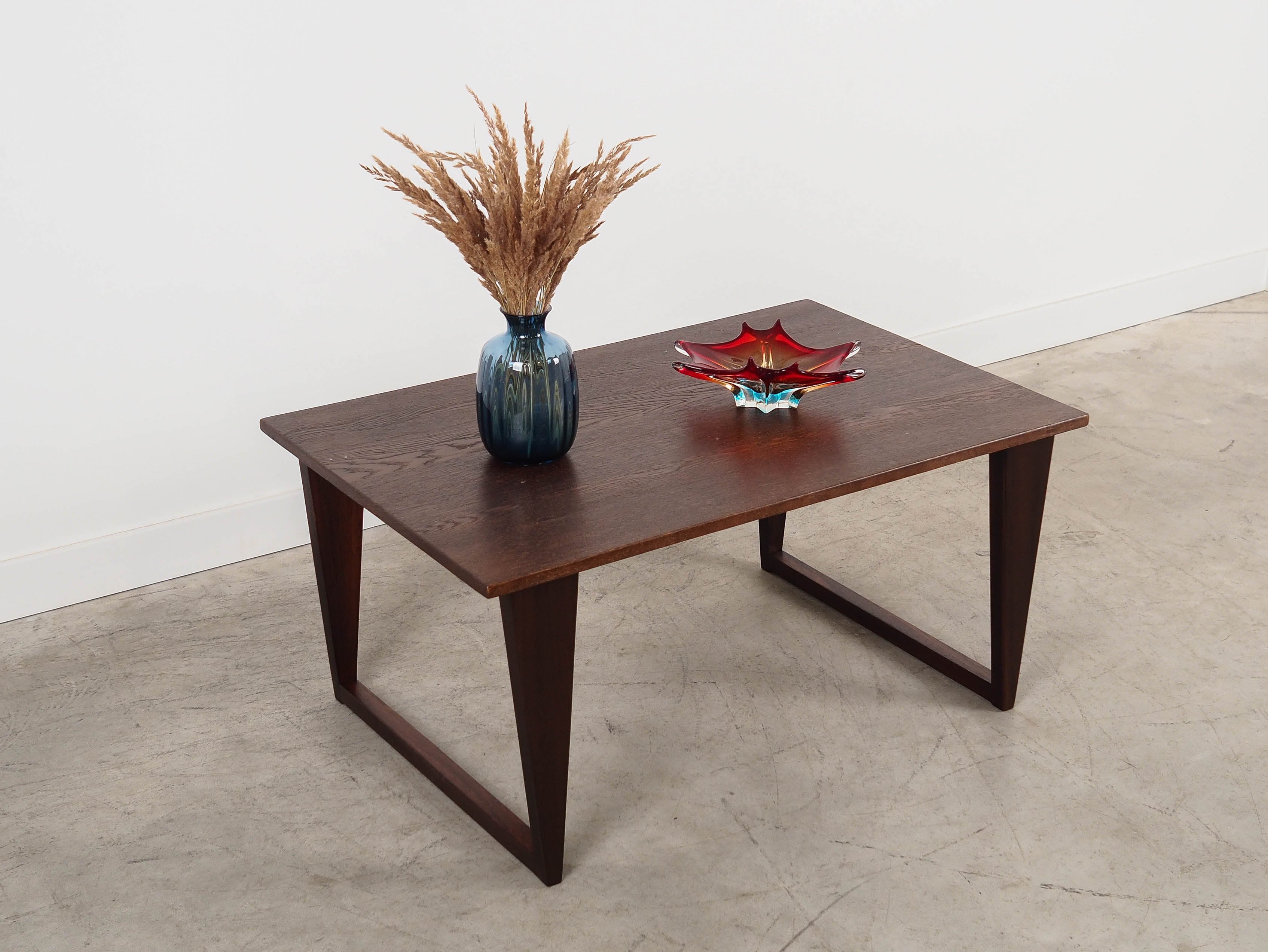 Oak_Coffee_Table,_Solid_Oak,_1970s,_Denmark