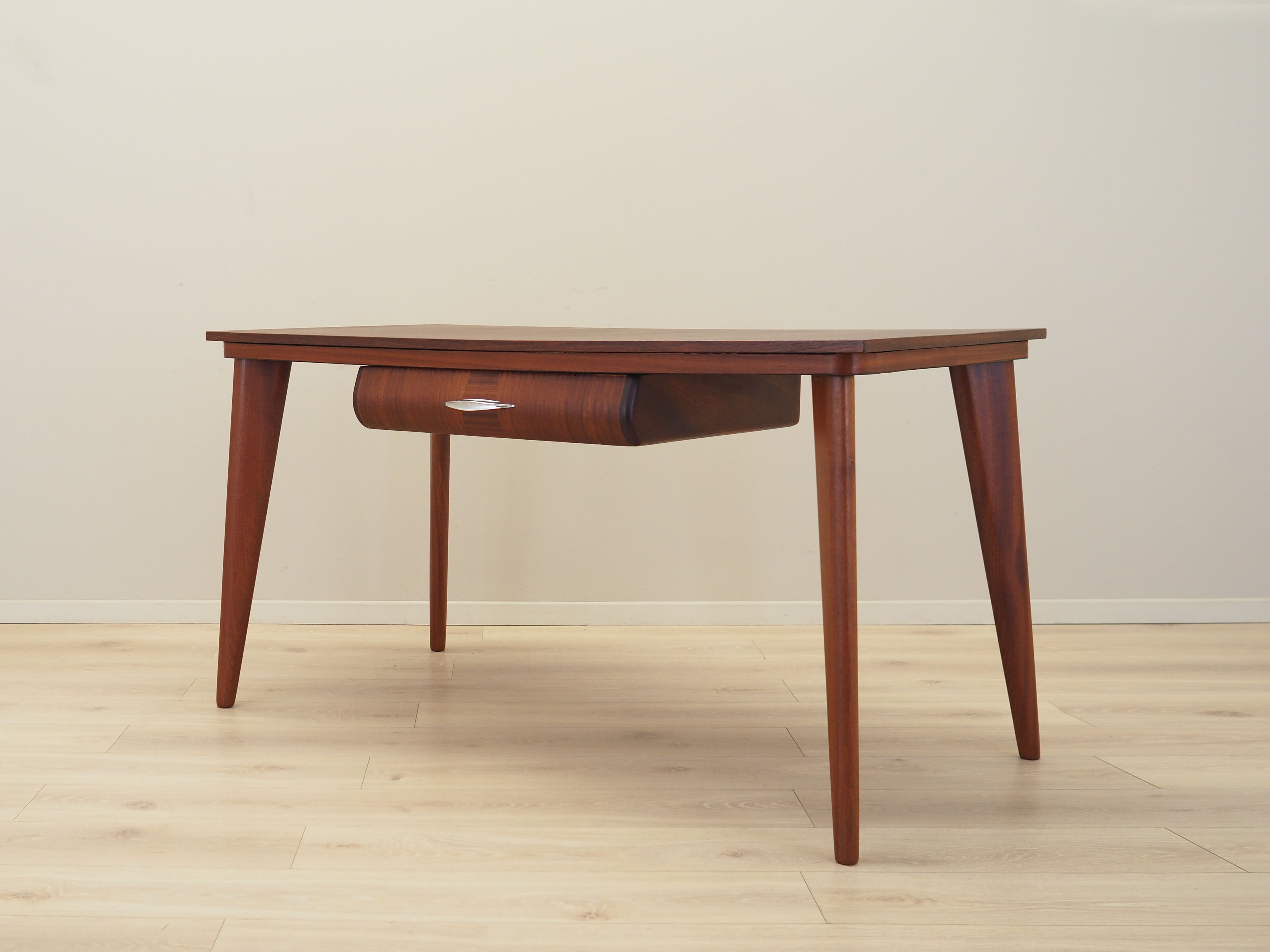 Oak_Desk,_Italian_Design,_1970s,_Italy