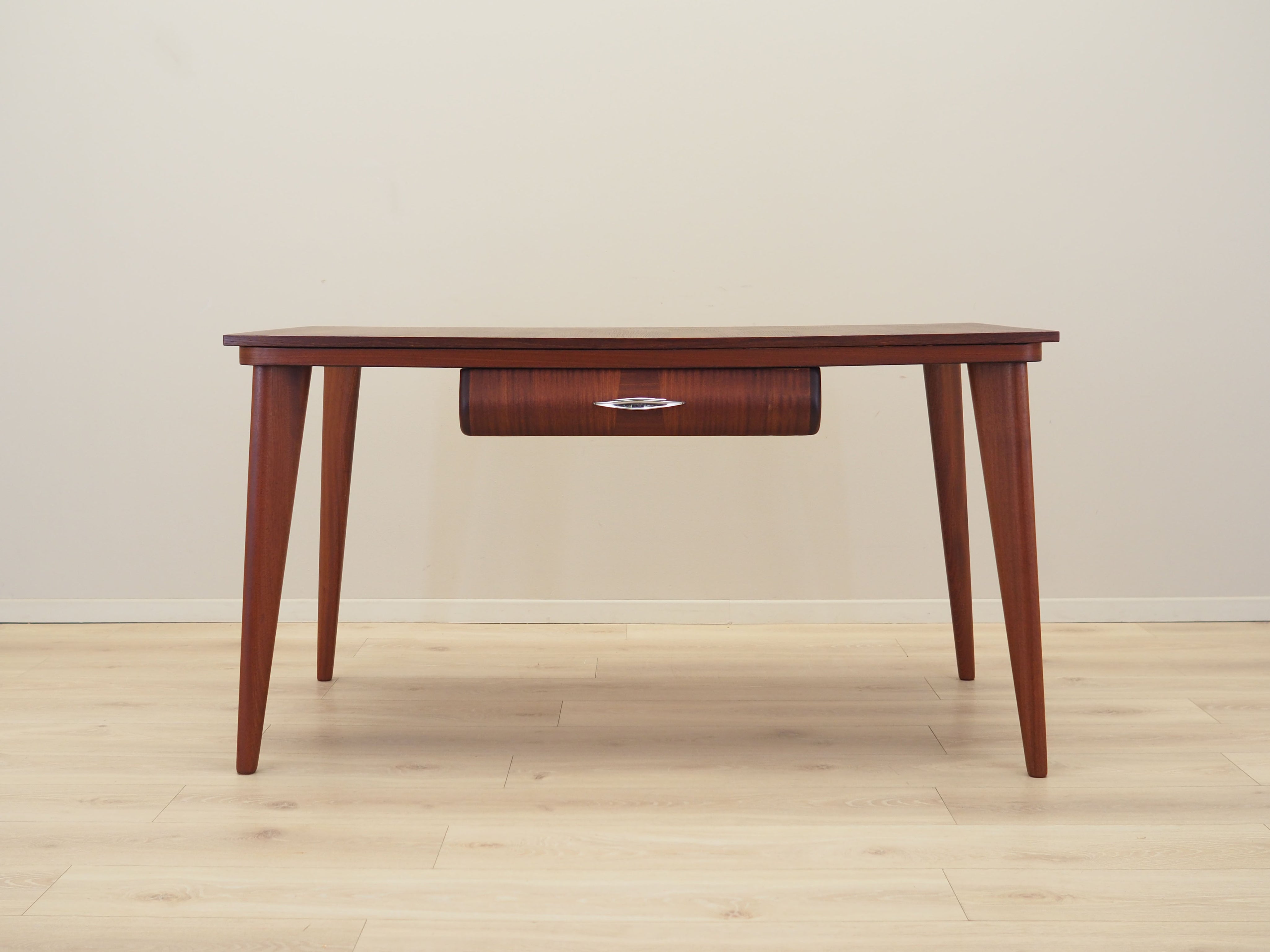 Oak_Desk,_Italian_Design,_1970s,_Italy