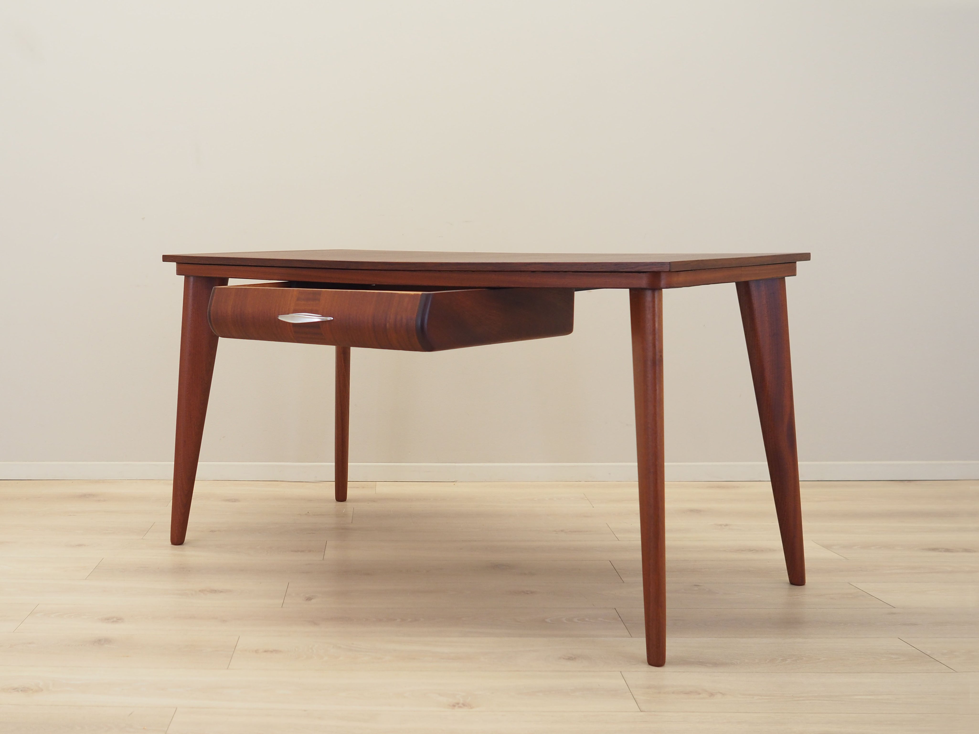 Oak_Desk,_Italian_Design,_1970s,_Italy