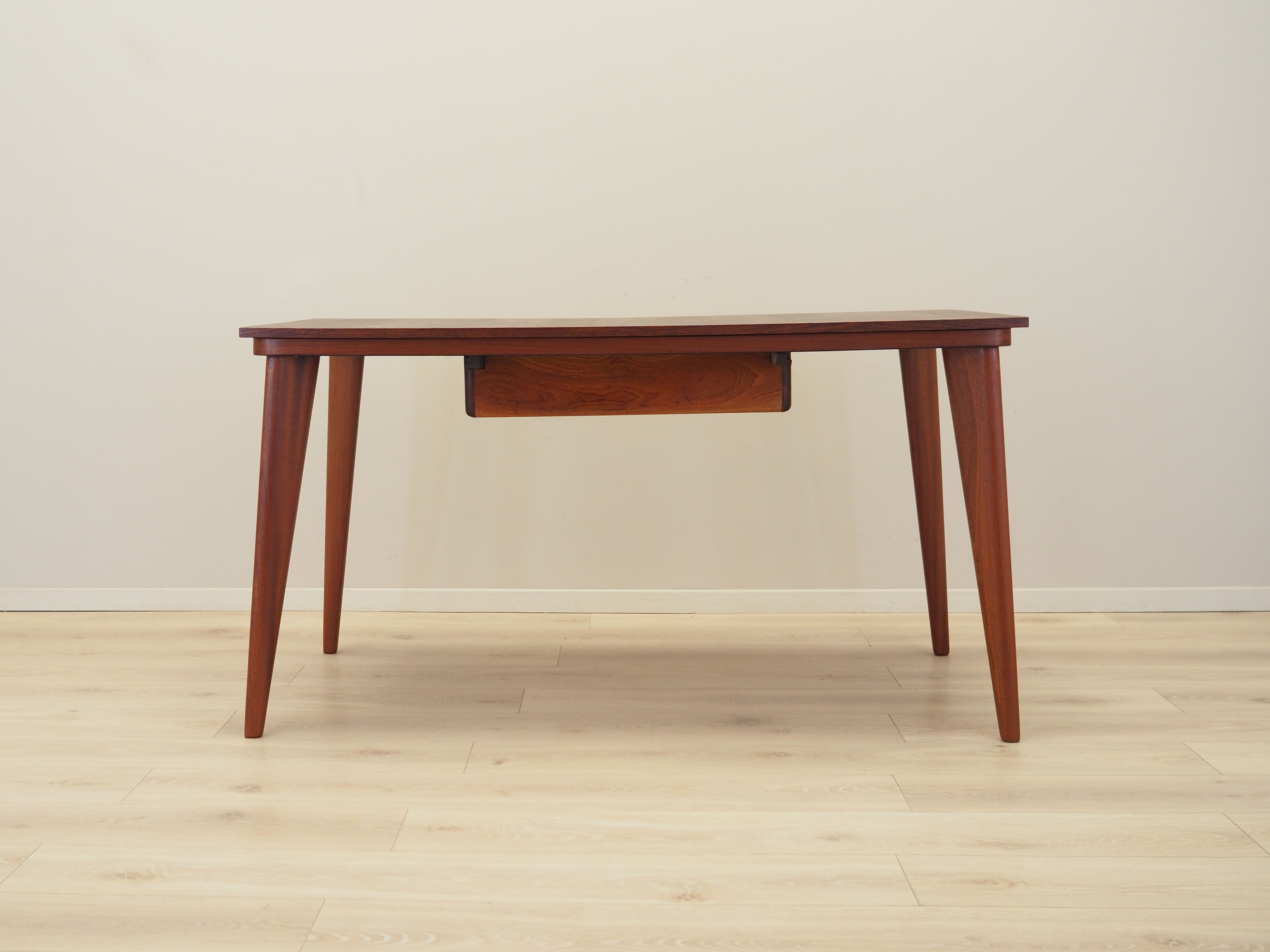 Oak_Desk,_Italian_Design,_1970s,_Italy