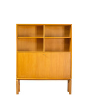 Oak_Highboard_or_Bookcase_by_Marian_Grabińsky_for_Ikea,_Sweden,_1960