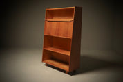 Model_BE04_Oak_Secretary_by_Cees_Braakman_for_Pastoe,_1950s,_Netherlands