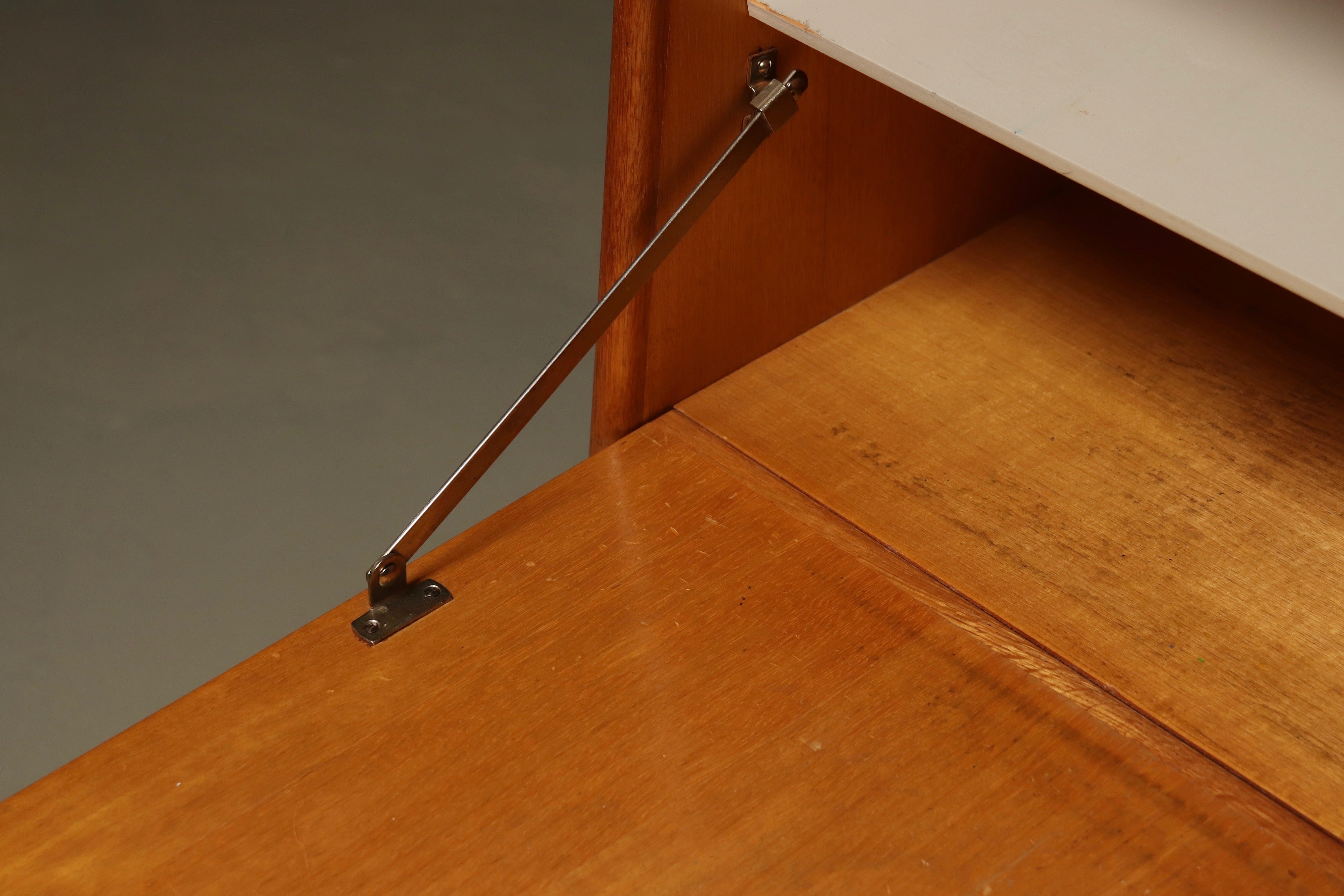Model_BE04_Oak_Secretary_by_Cees_Braakman_for_Pastoe,_1950s,_Netherlands