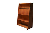 Model_BE04_Oak_Secretary_by_Cees_Braakman_for_Pastoe,_1950s,_Netherlands