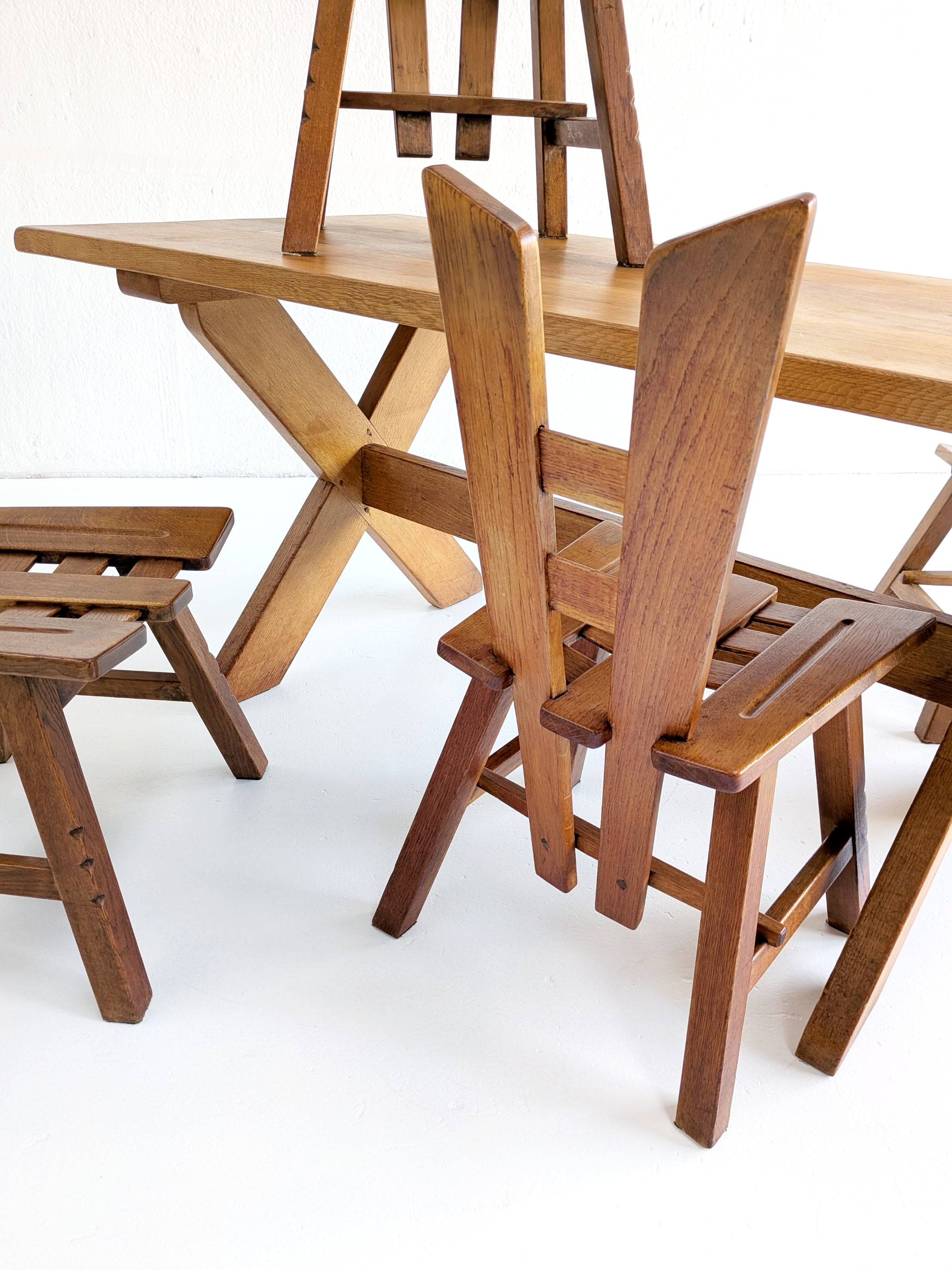 Brutalist_Oak_Dining_Set,_1970s,_Belgium