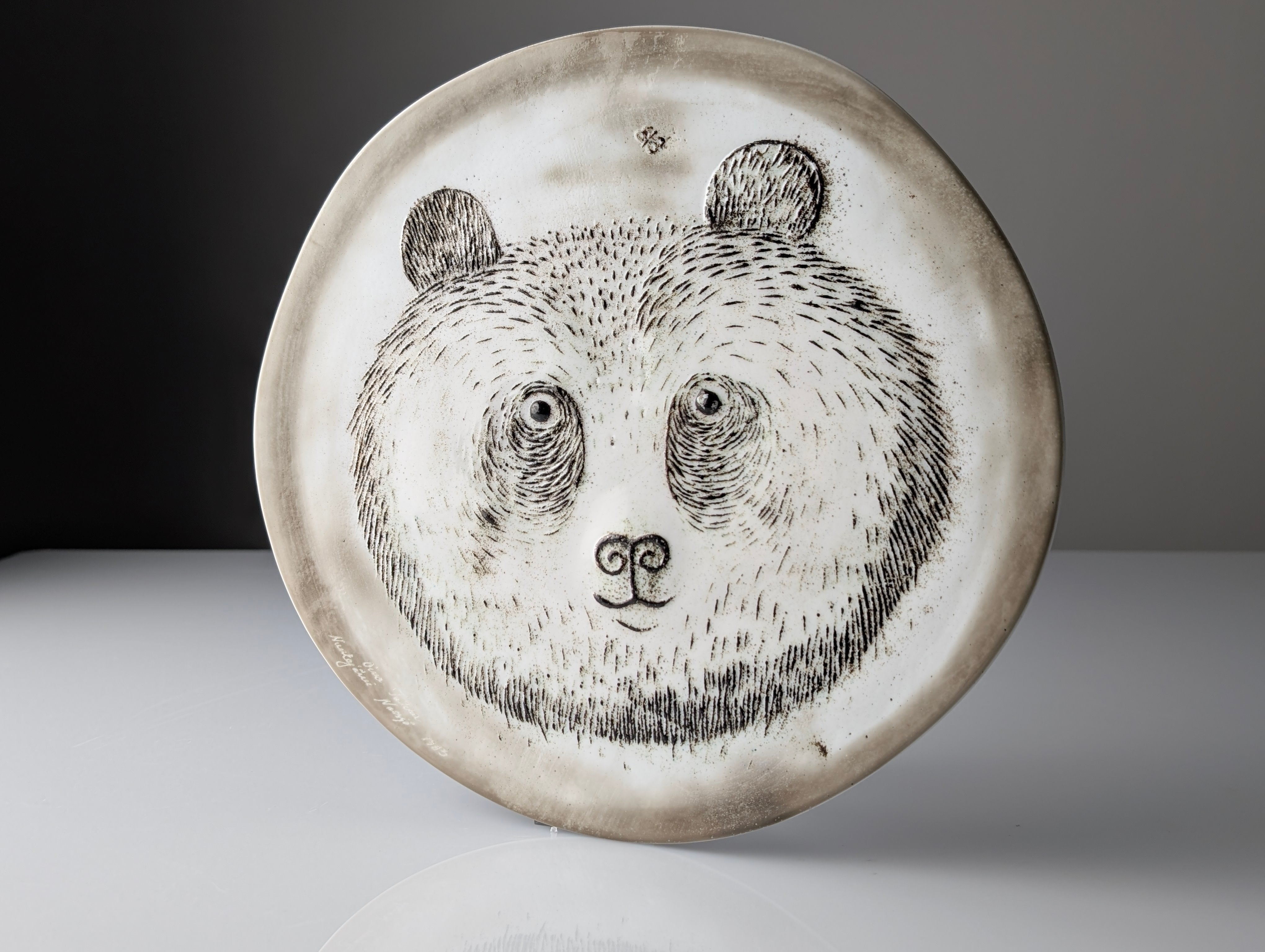 Taika_Panda_Ceramic_Plate_by_Oiva_Toikka_for_Nuutajärvi,_Finland,_1983