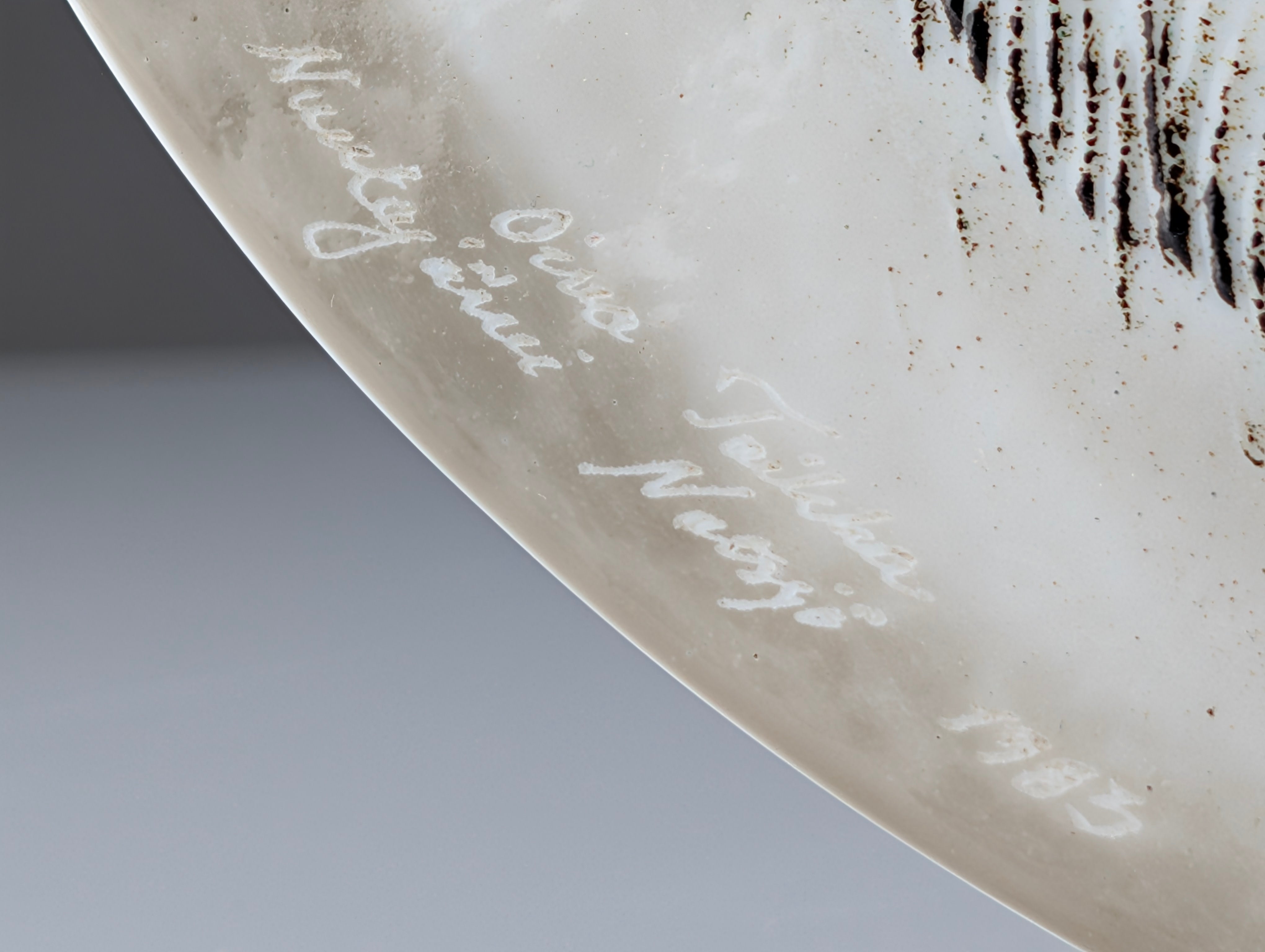 Taika_Panda_Ceramic_Plate_by_Oiva_Toikka_for_Nuutajärvi,_Finland,_1983