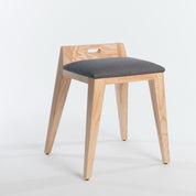 om16.2_Natural_solid_ash_stool