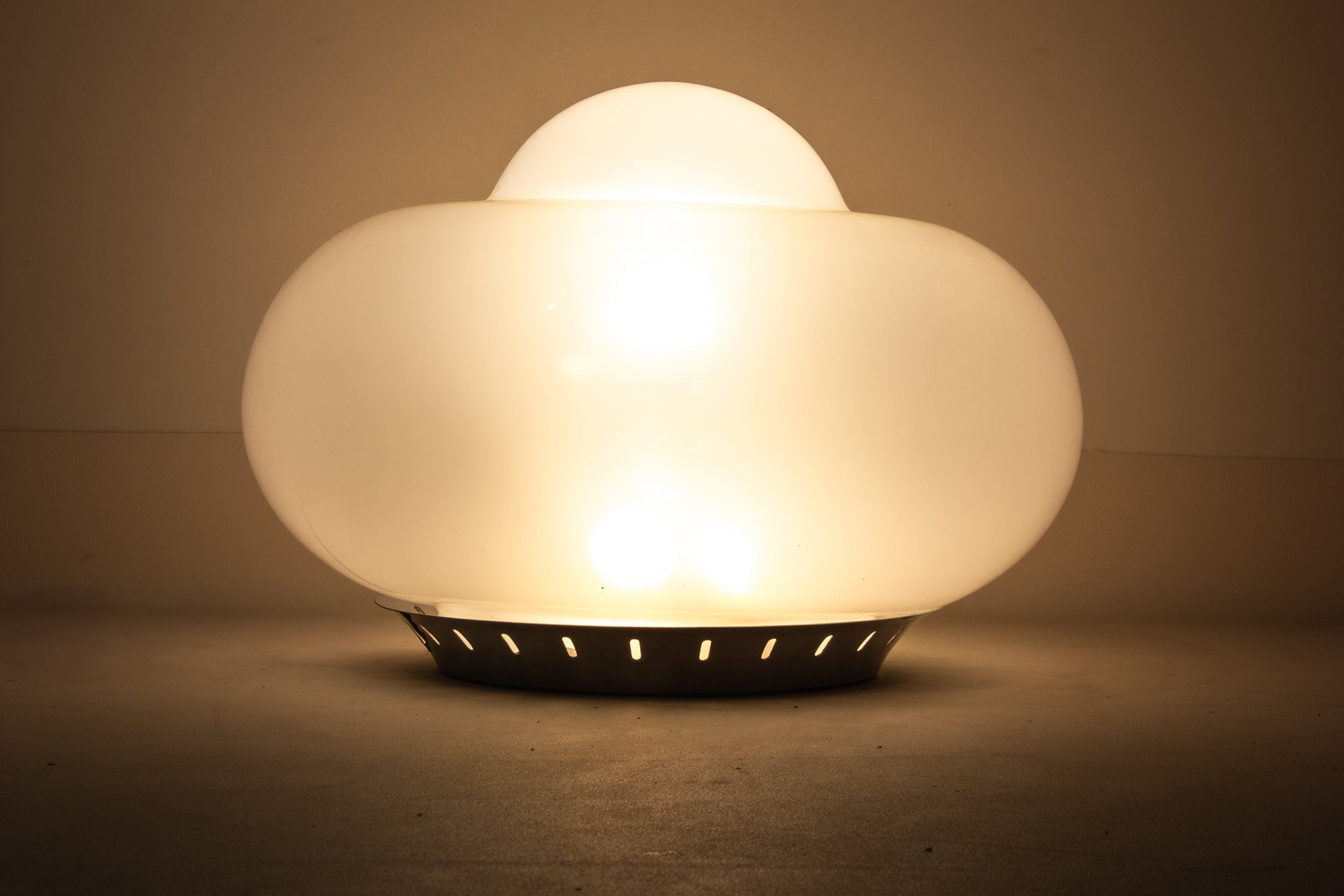 Vintage_Murano_Opaline_Glass_Table_Lamp_with_Blue_Tint,_Italian_Mid_Century_Modern_Lighting