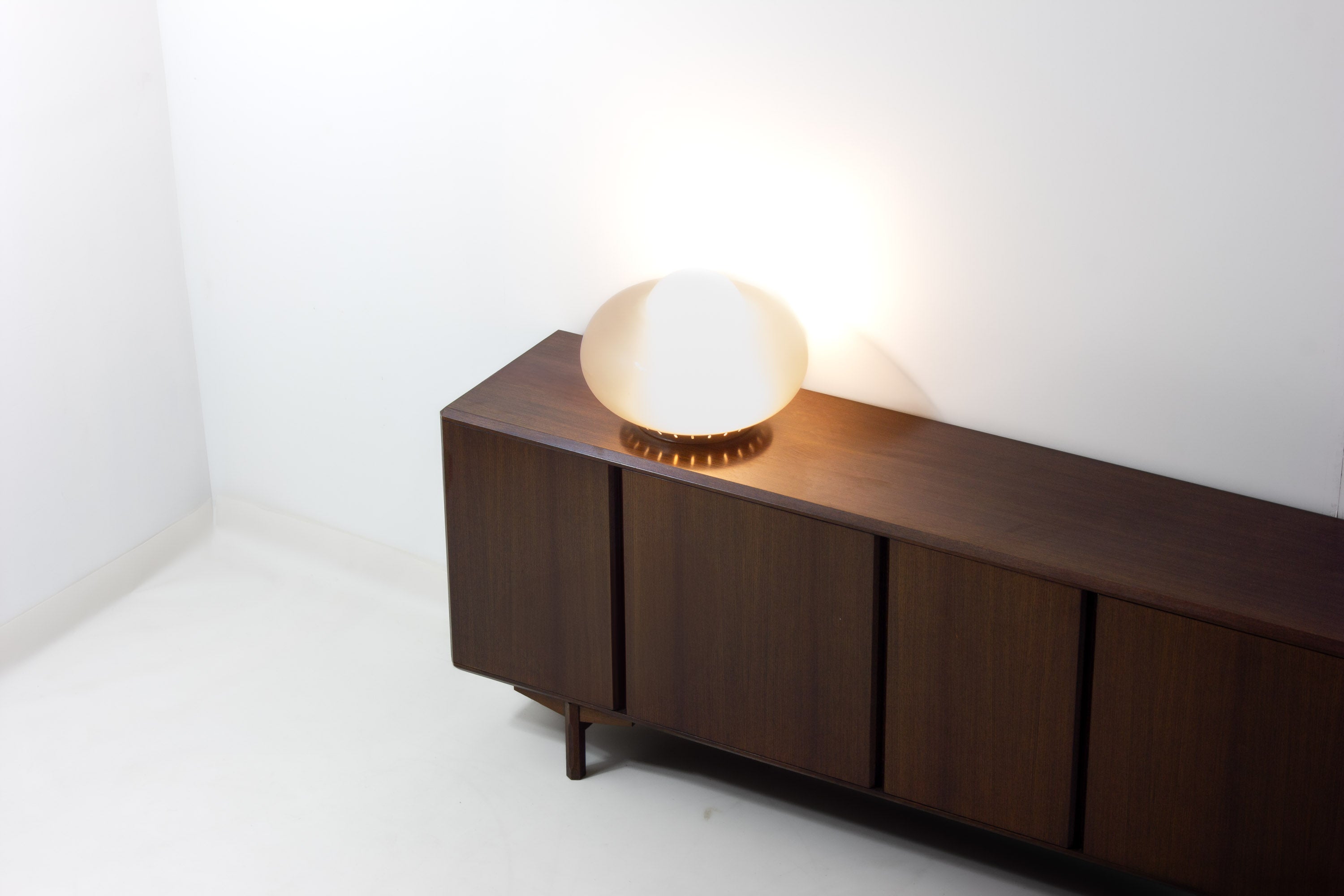Vintage_Murano_Opaline_Glass_Table_Lamp_with_Blue_Tint,_Italian_Mid_Century_Modern_Lighting