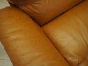 Orange_Armchair,_Natural_Leather,_Space_Age_Design,_1960s,_Italy