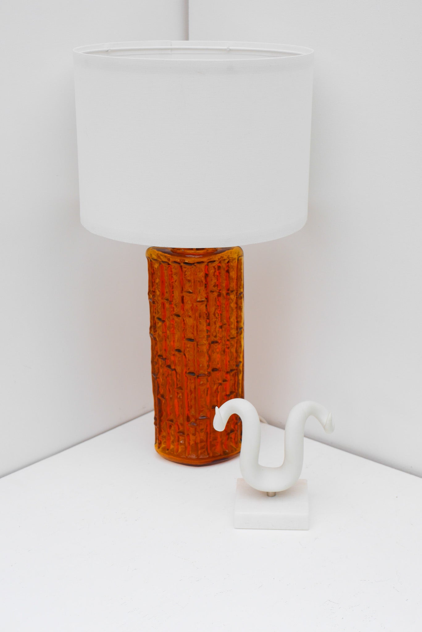 Orrefors_RD_1461_Glass_Table_Lamp_by_Gustav_Leek,_Orange_Glass,_Sweden,_1960s
