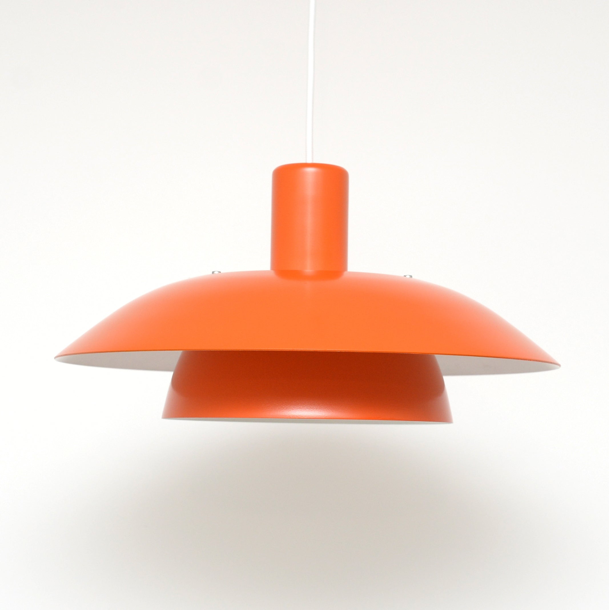 Scandinavian_Red_Orange_Multi_Shade_Pendant_Lamp,_1970s