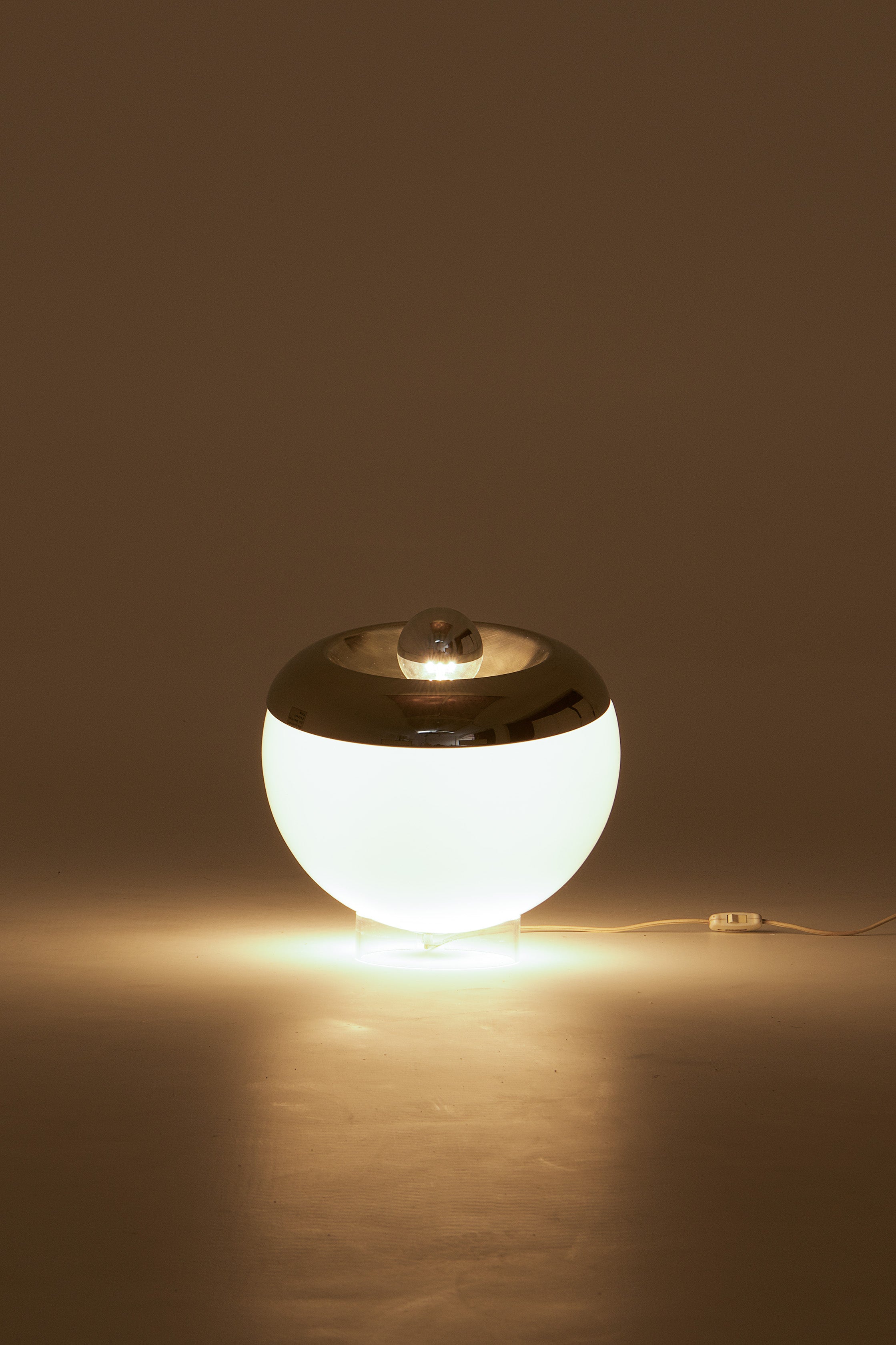 Piero_De_Martini,_Falconi_&_Francesco_Fois_Orbital_Table_Lamp_for_Reggiani,_Italy,_1970s