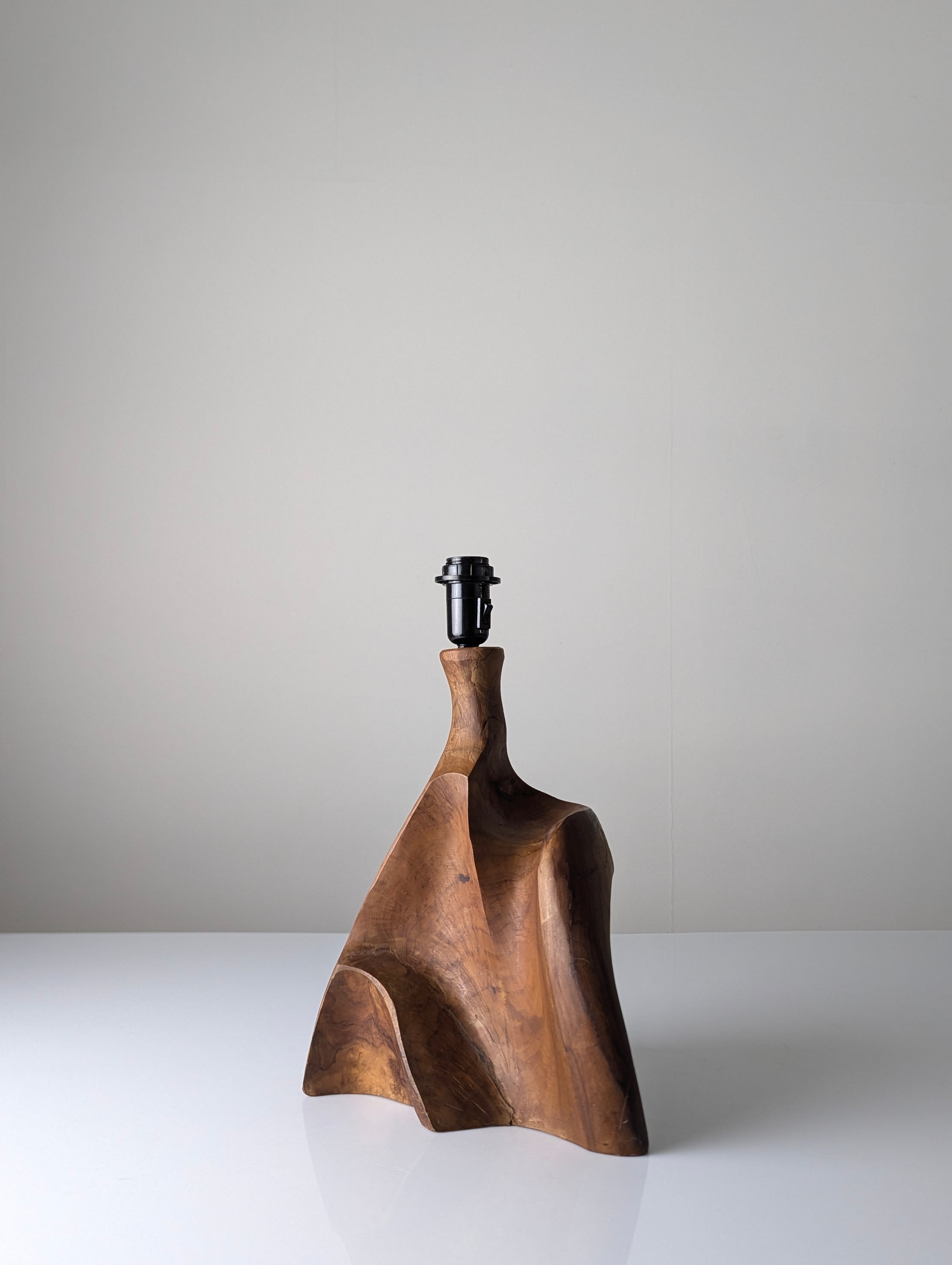 Sculptural_Solid_Olive_Wood_Table_Lamp
