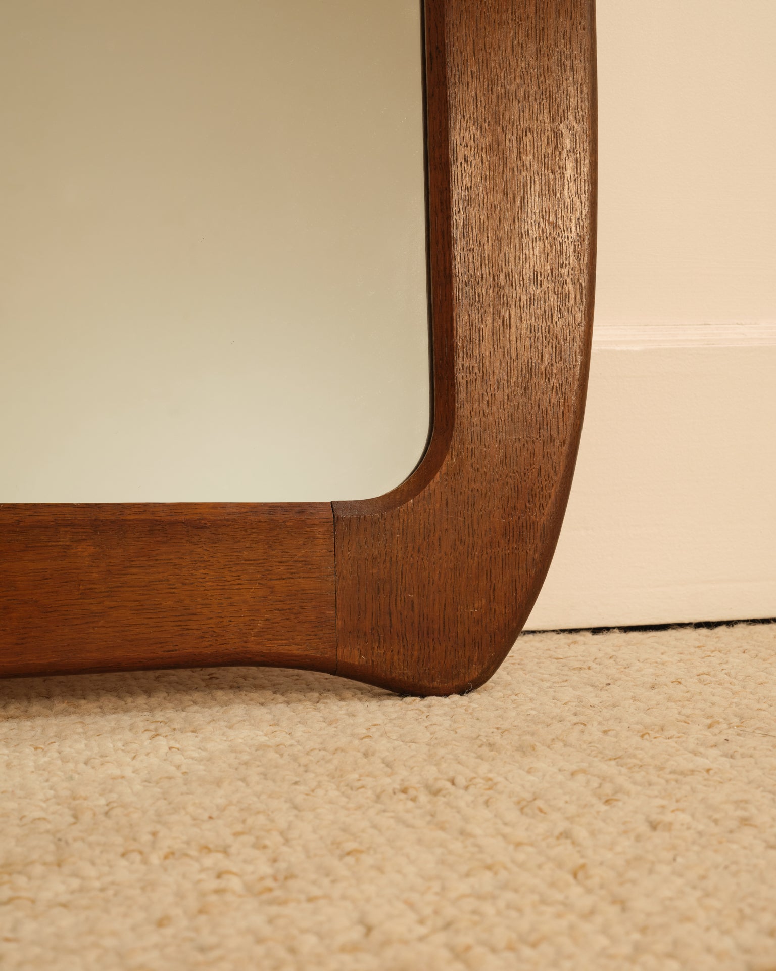 Organic_wooden_mirror_from_1960s