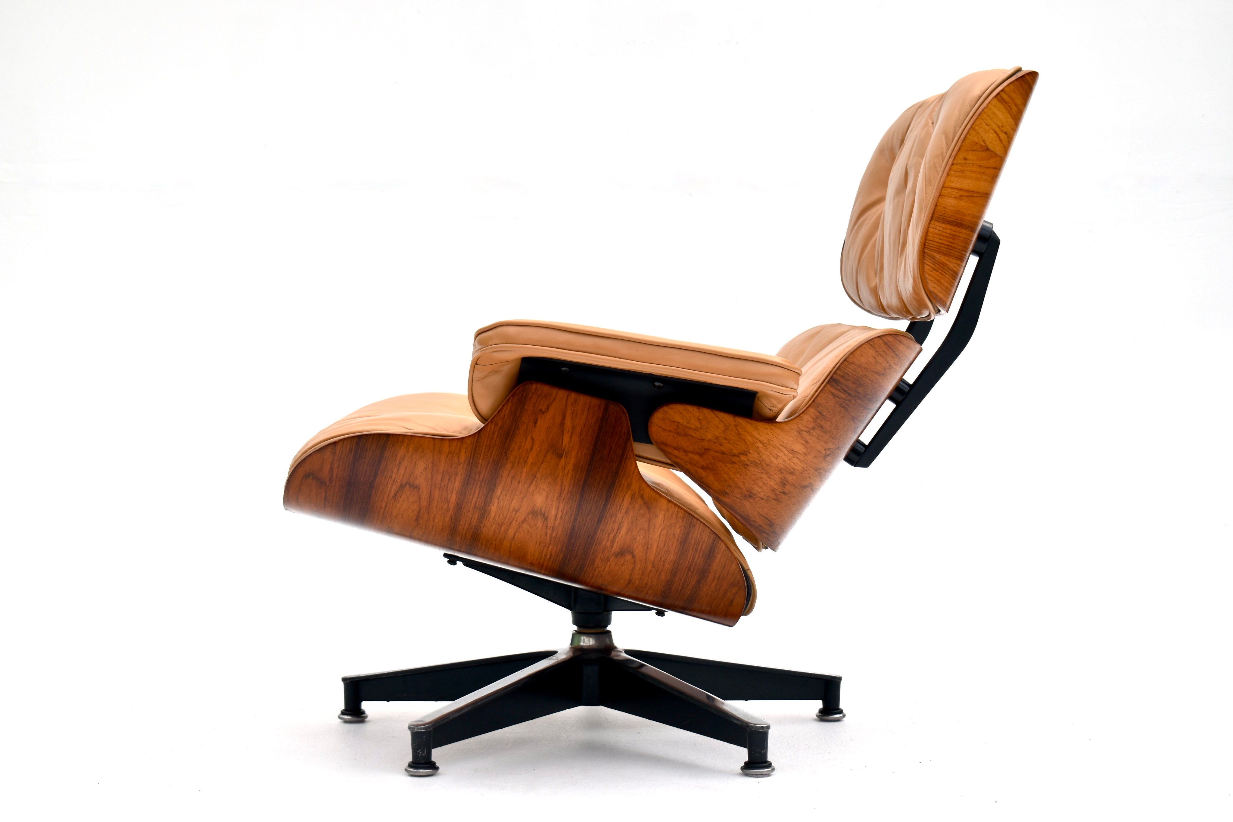 Eames_Lounge_Chair_and_Ottoman_by_Charles_&_Ray_Eames_for_Herman_Miller,_Rosewood_&_Butterscotch_Leather,_1960s