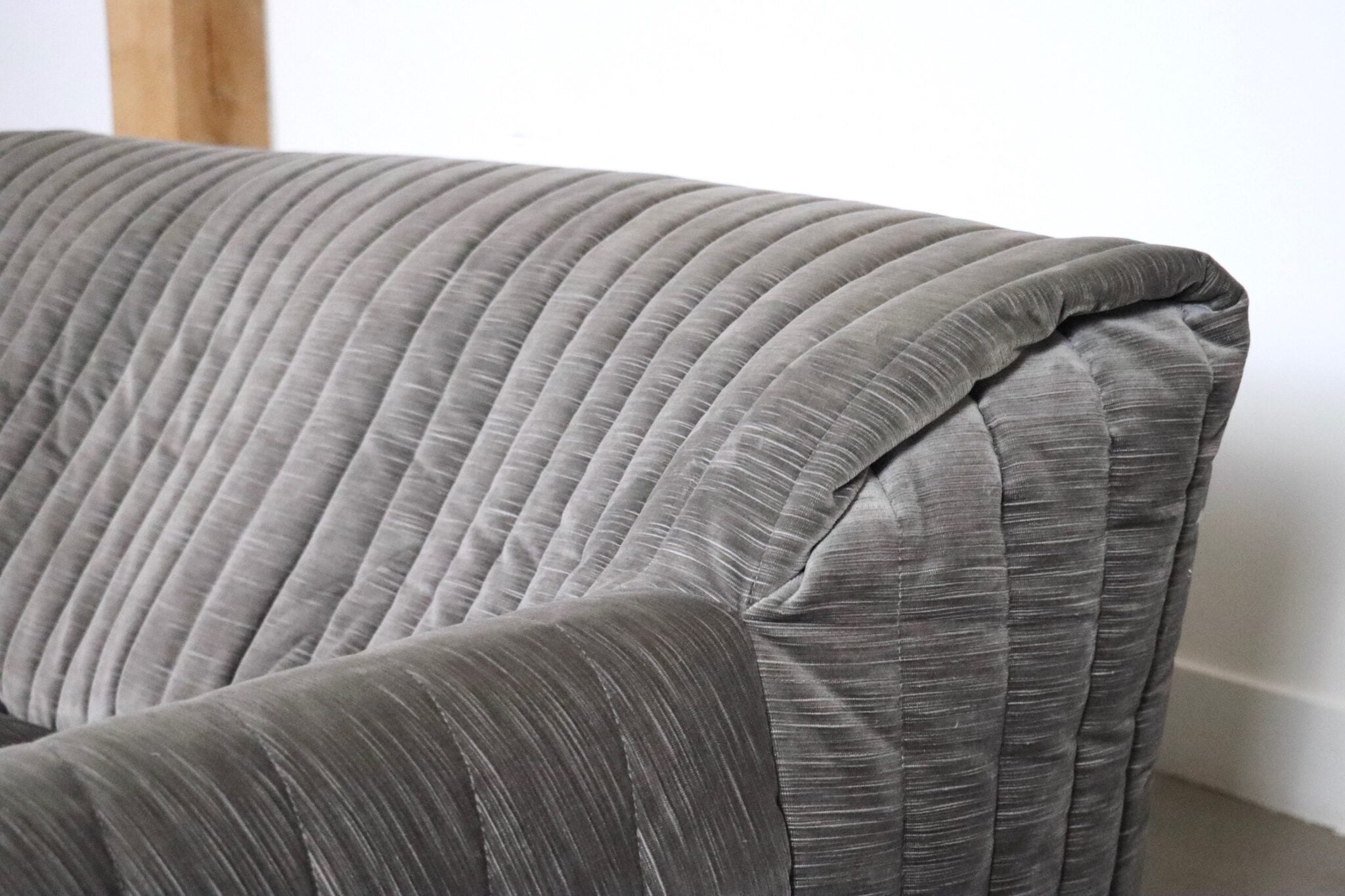 Original_Cinna_Sandra_Three_Seater_Sofa_In_Velvet_By_Annie_Hieronimus,_France_1970s