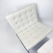 Set_of_Barcelona_Chair_and_Ottoman_by_Ludwig_Mies_van_der_Rohe_for_Knoll,_1929_Design,_Recent_Edition,_Germany