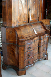Original_Lombard_Italian_trumeau_in_walnut_and_walnut_burl,_19th_century,_Northern_Italy