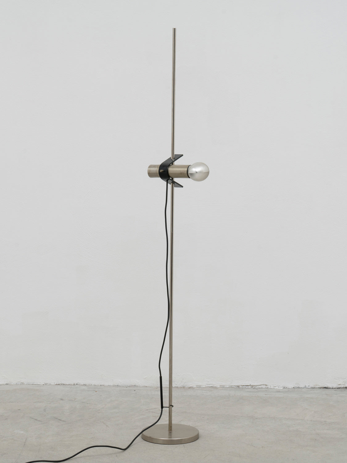 Ostuni_&_Forti_Mod._399_Floor_Lamp_for_O-Luce,_1958