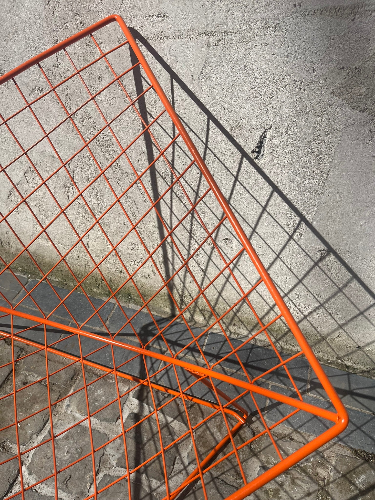 Orange_oTi_Lounge_Chair