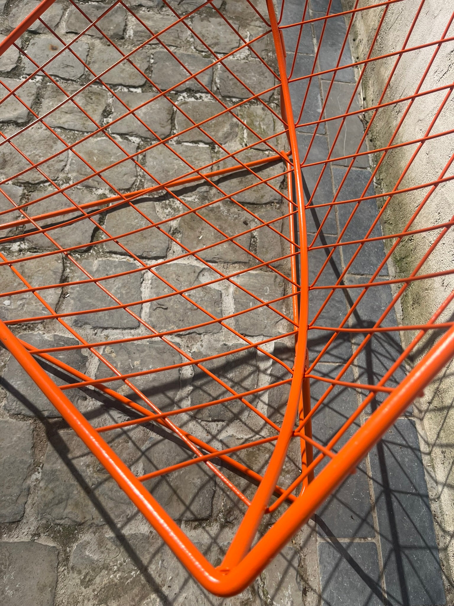 Orange_oTi_Lounge_Chair