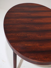 Harry_Østergaard_Oval_Extendable_Dining_Table_for_Randers_Møbelfabrik,_Denmark_1960s